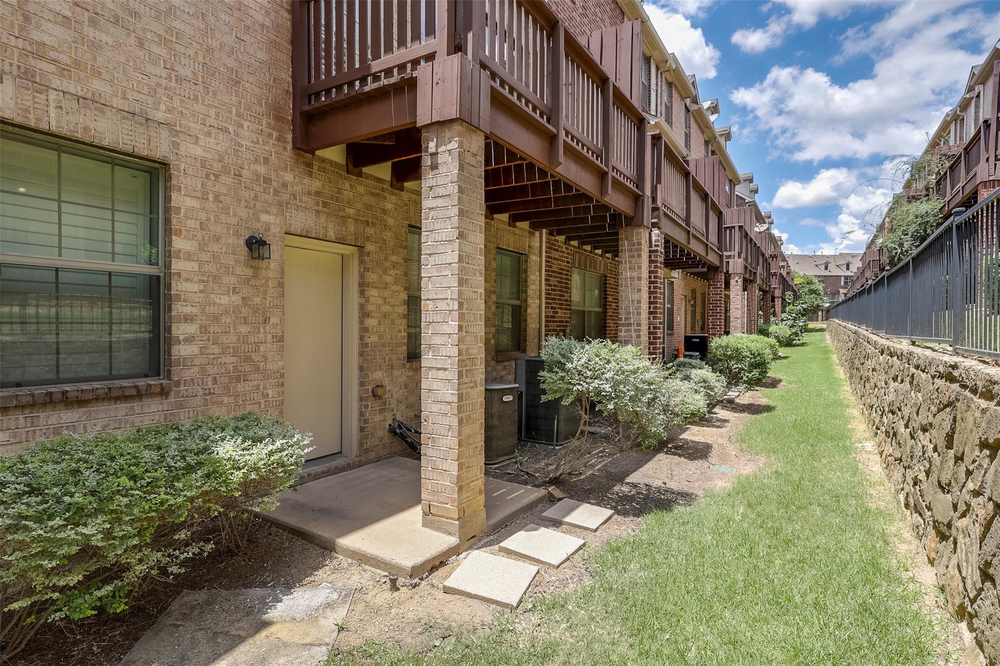 main property photo 26
