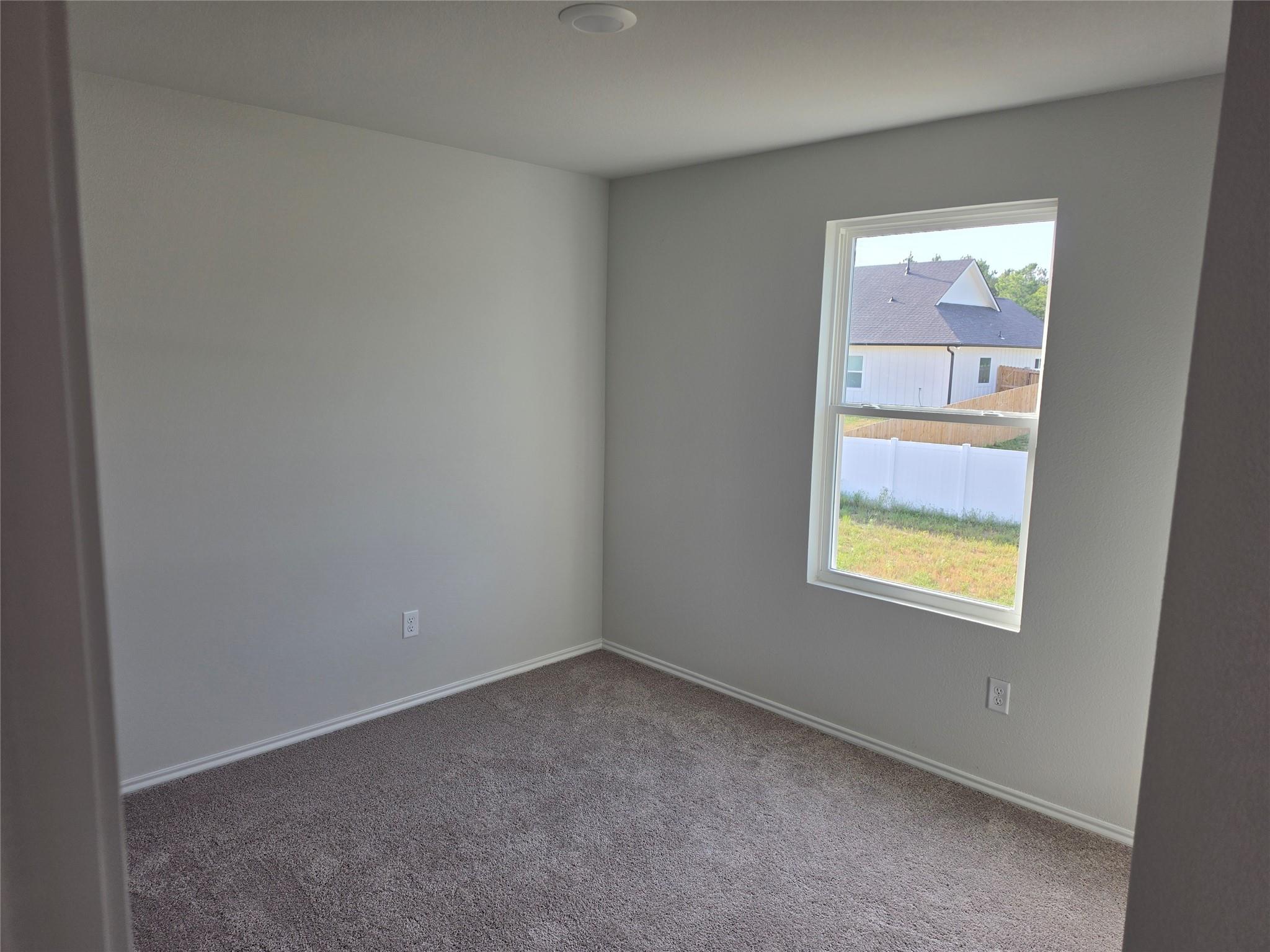 property viewer photo 10