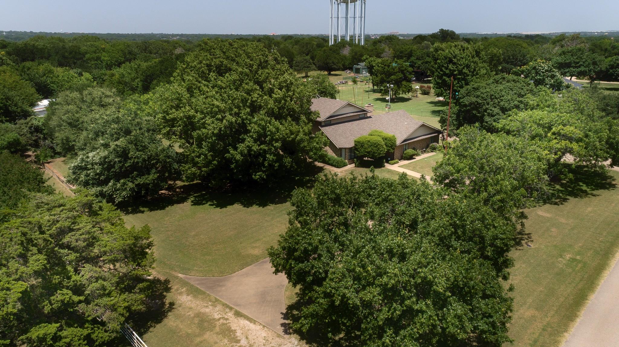 main property photo 35
