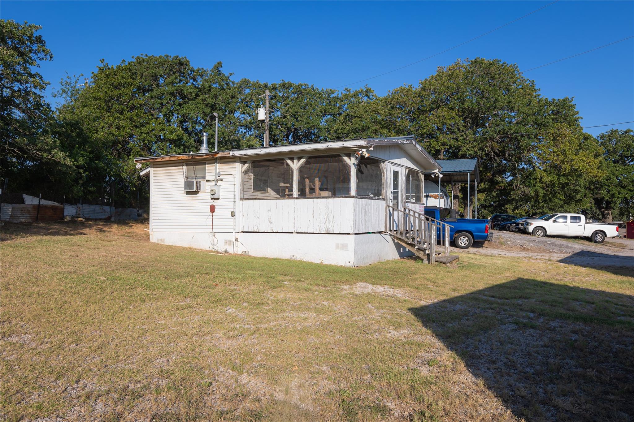main property photo 21
