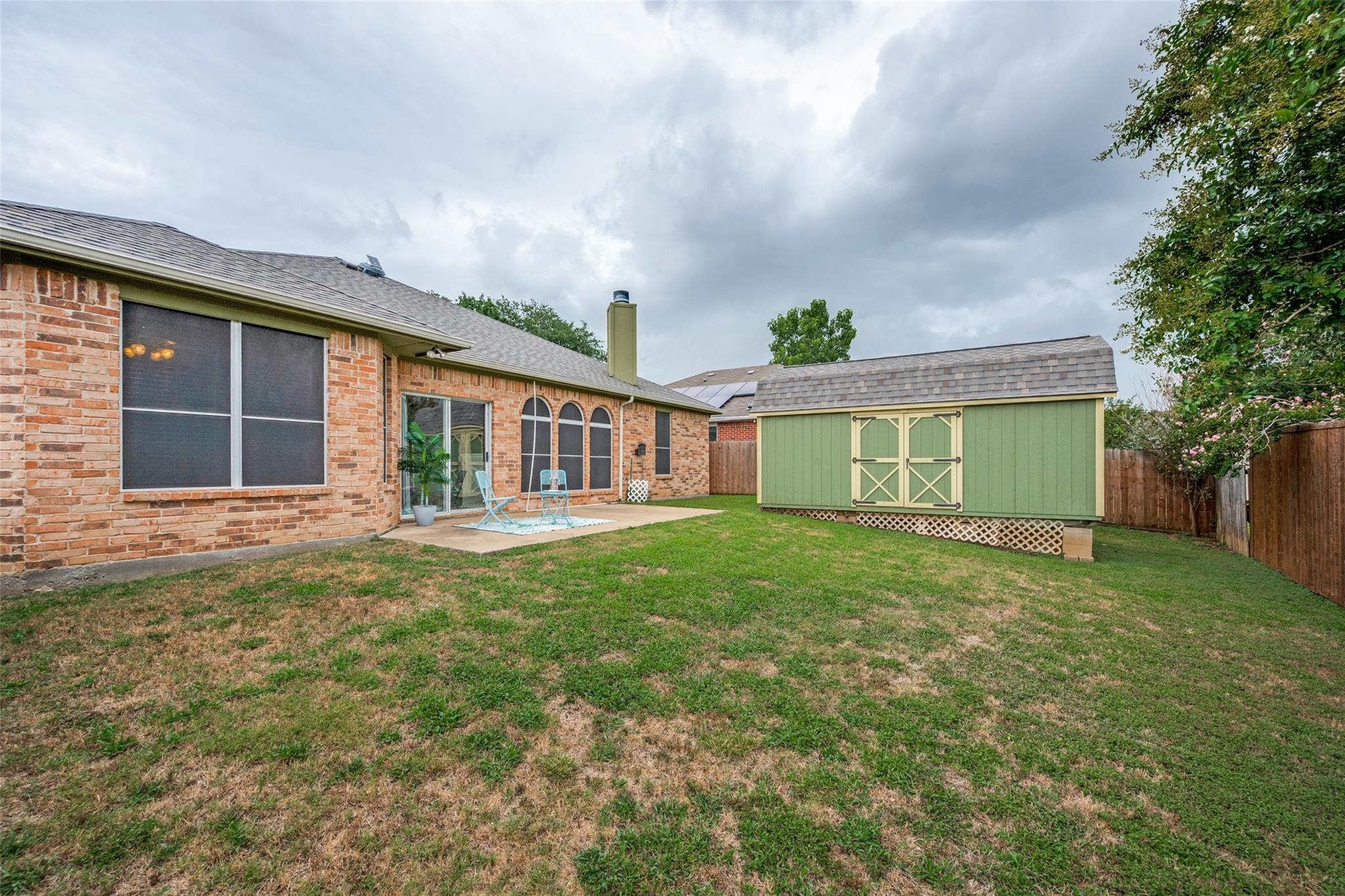 main property photo 23