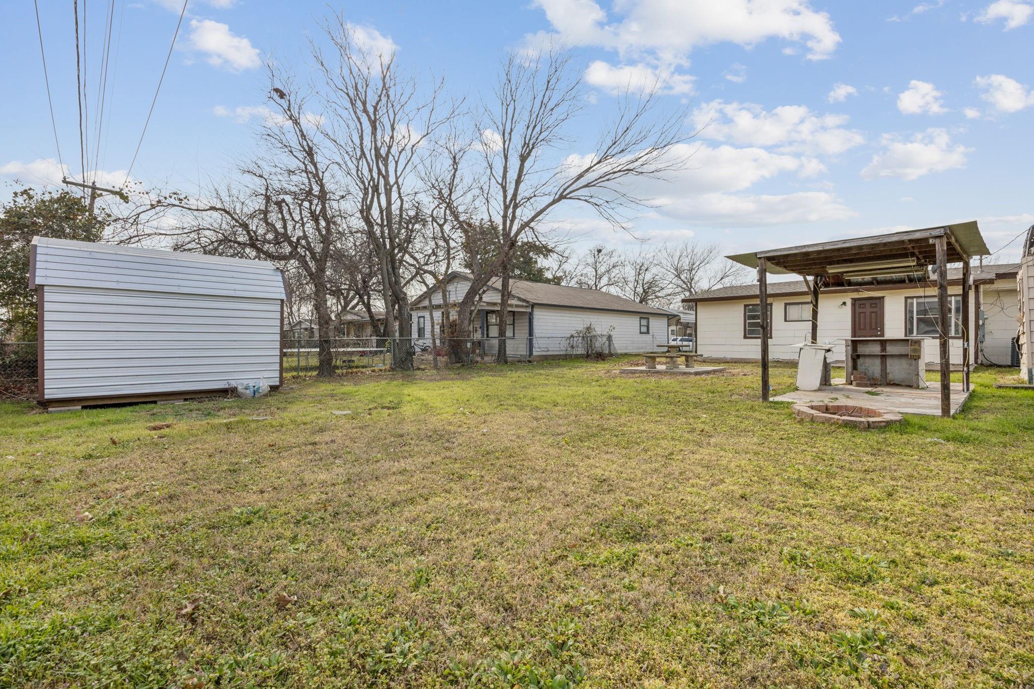 main property photo 24