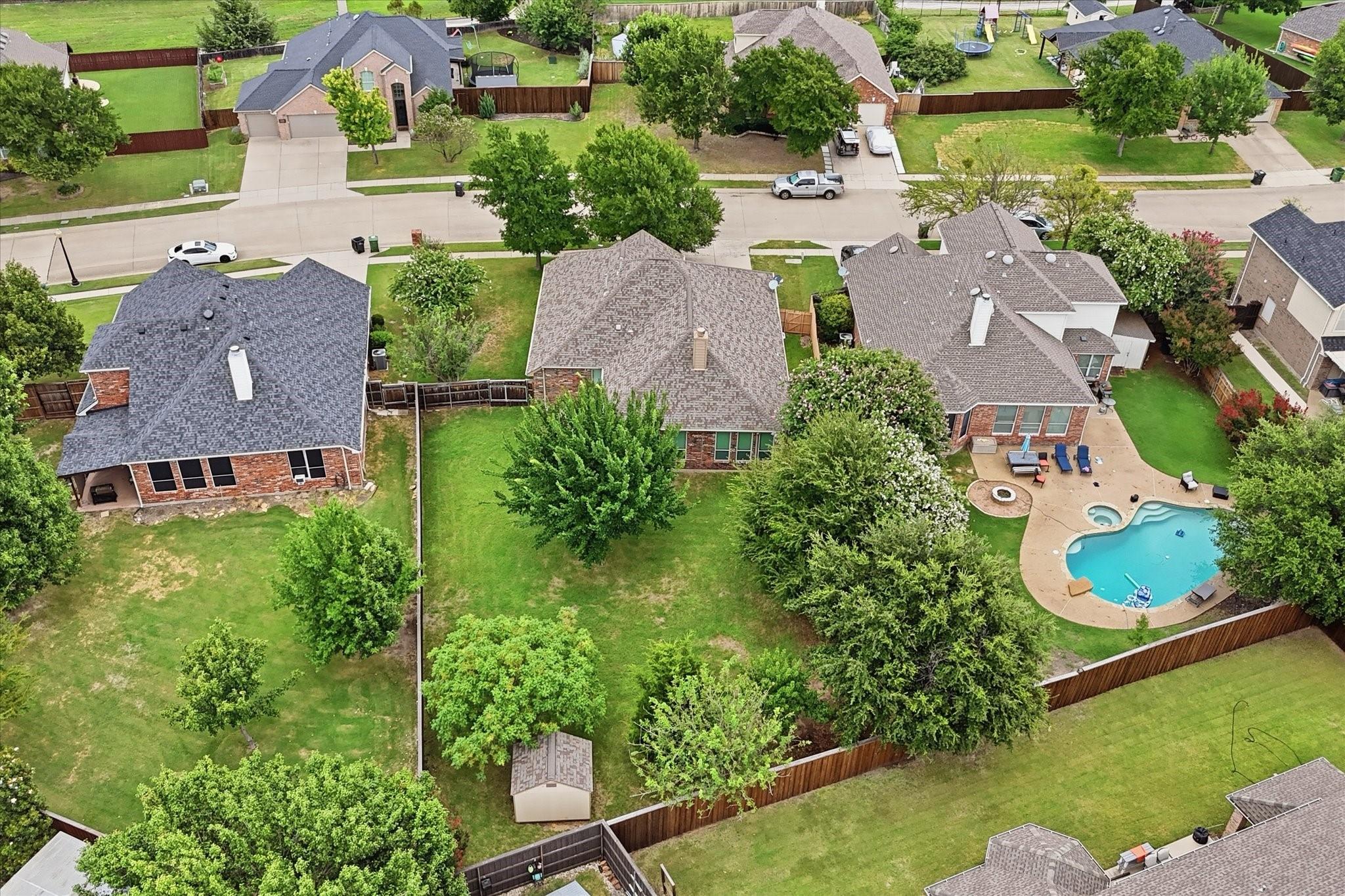 main property photo 31