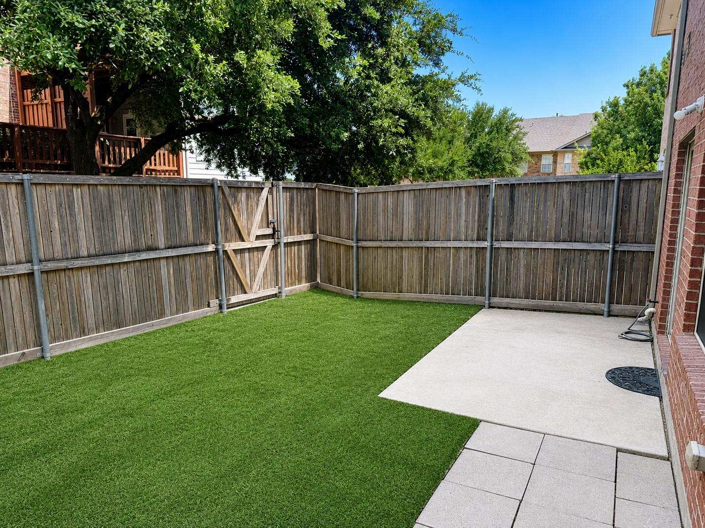 main property photo 23