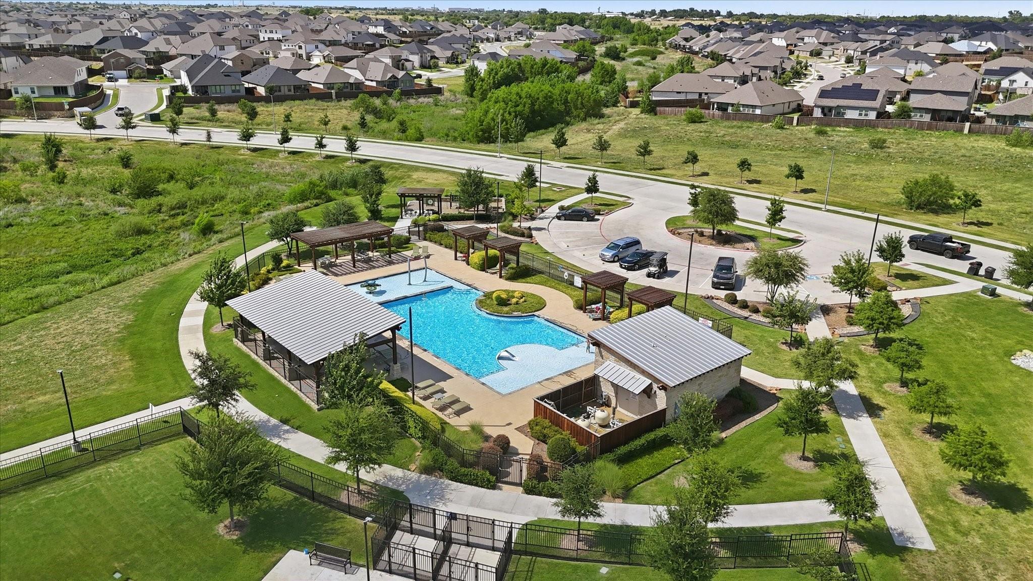 main property photo 20