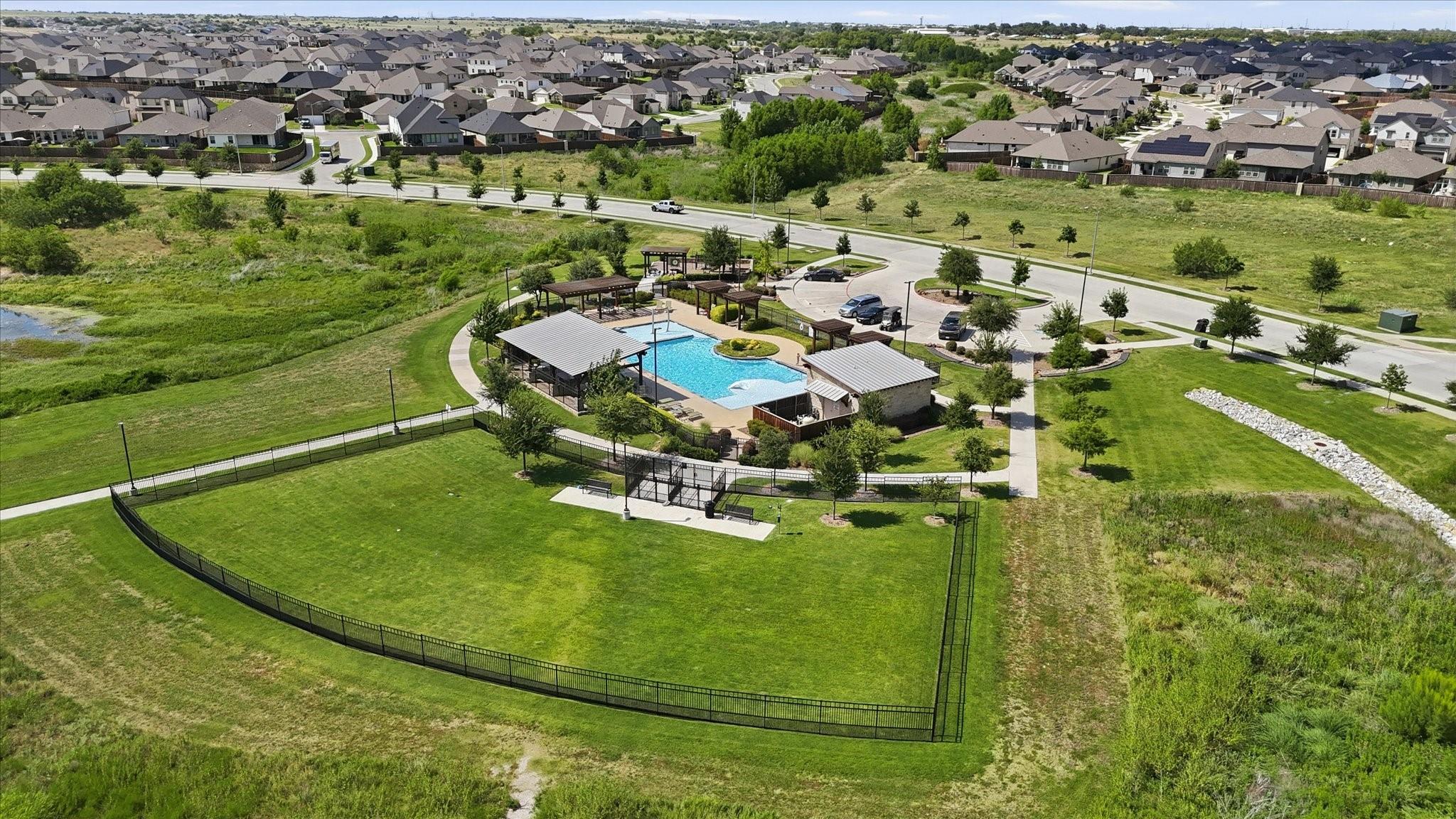 main property photo 22