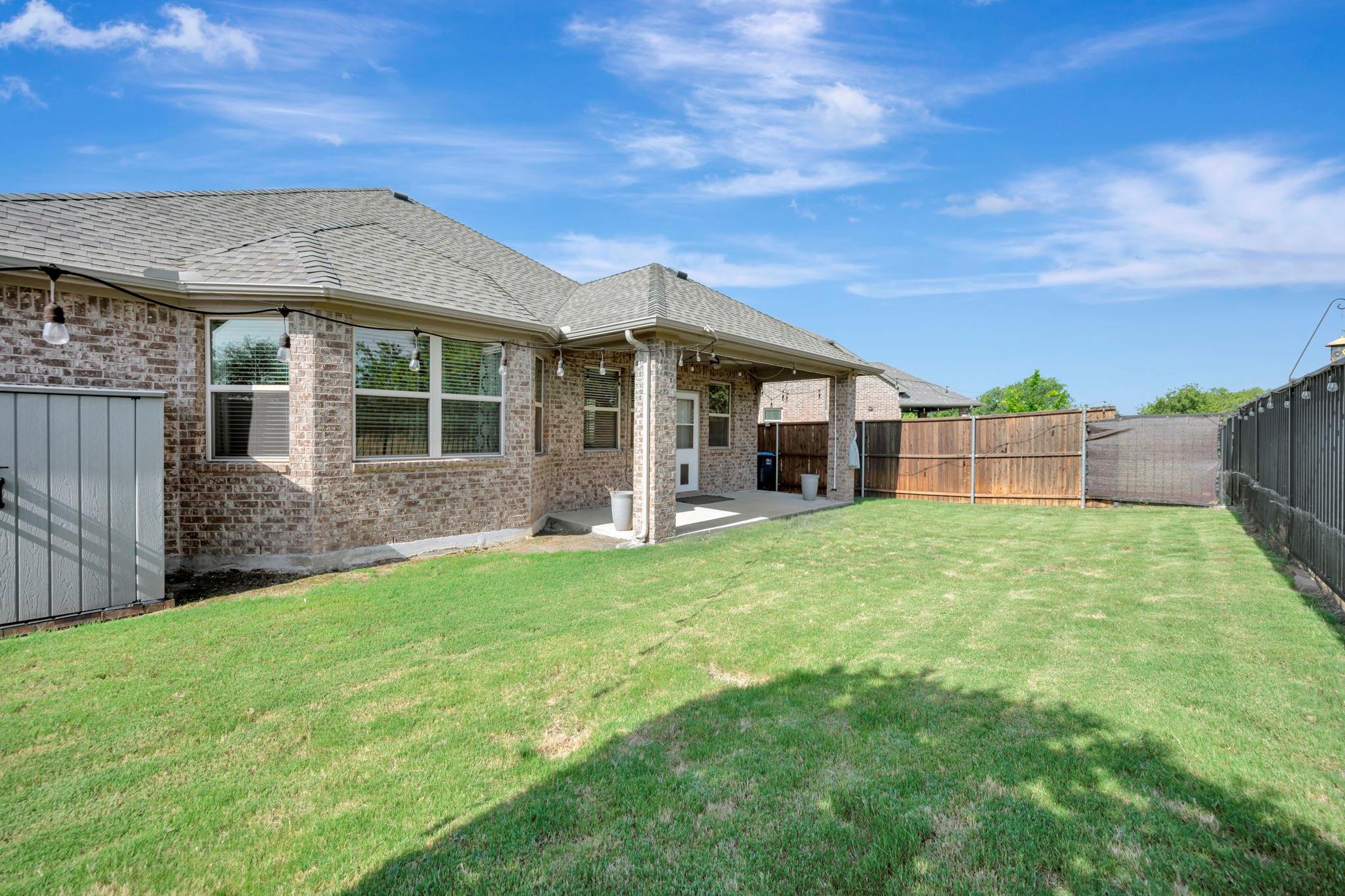 main property photo 38
