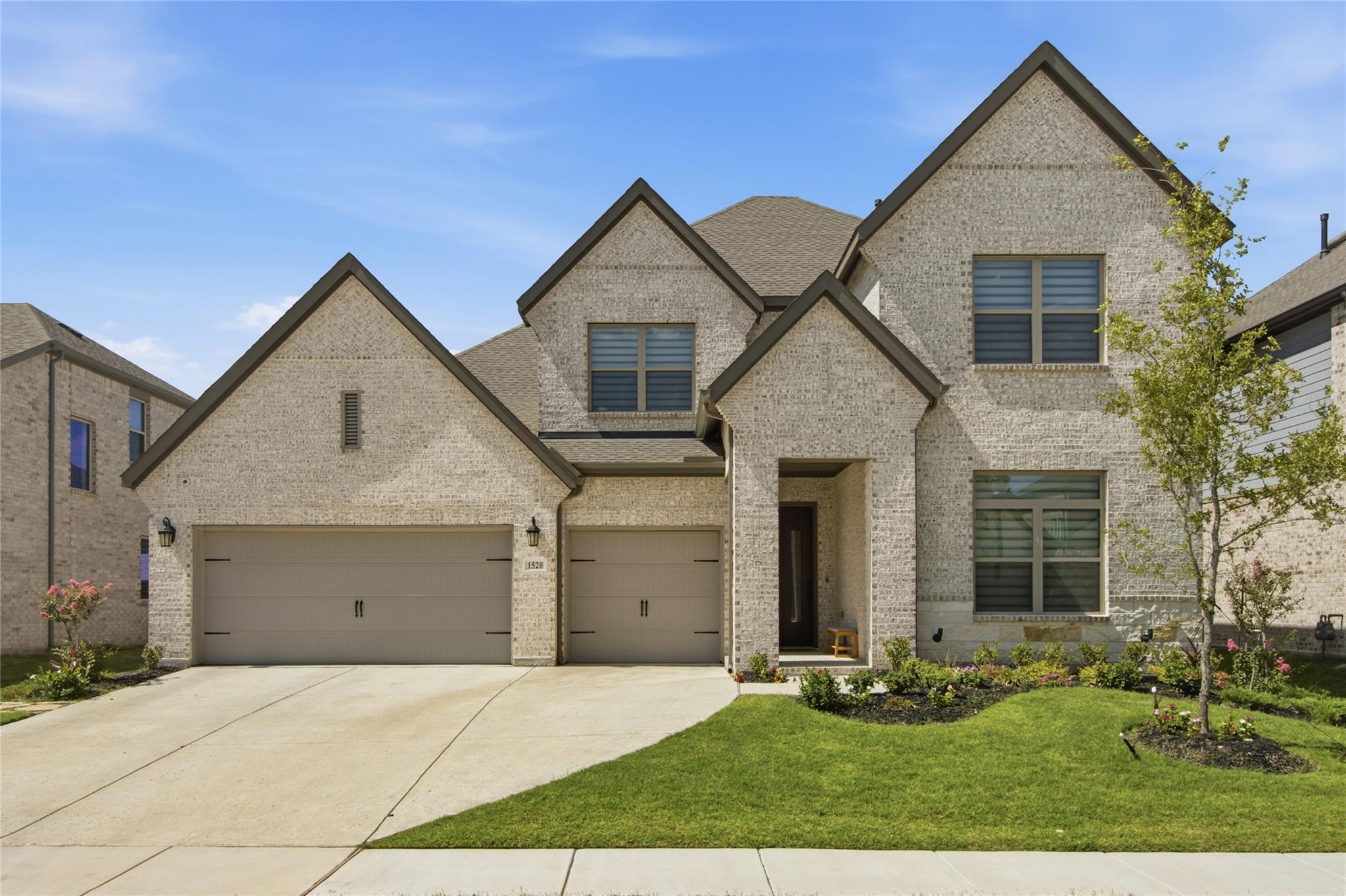 main property photo 38