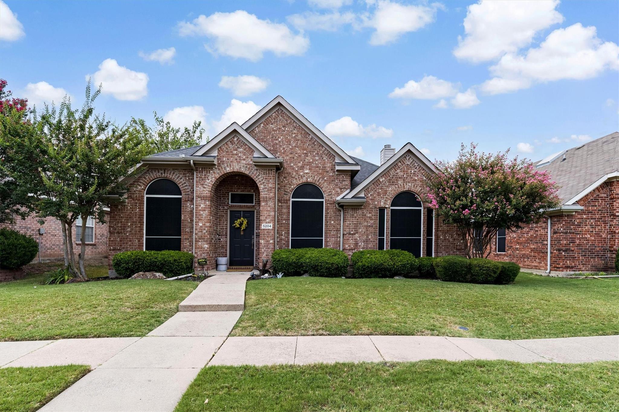 main property photo 24