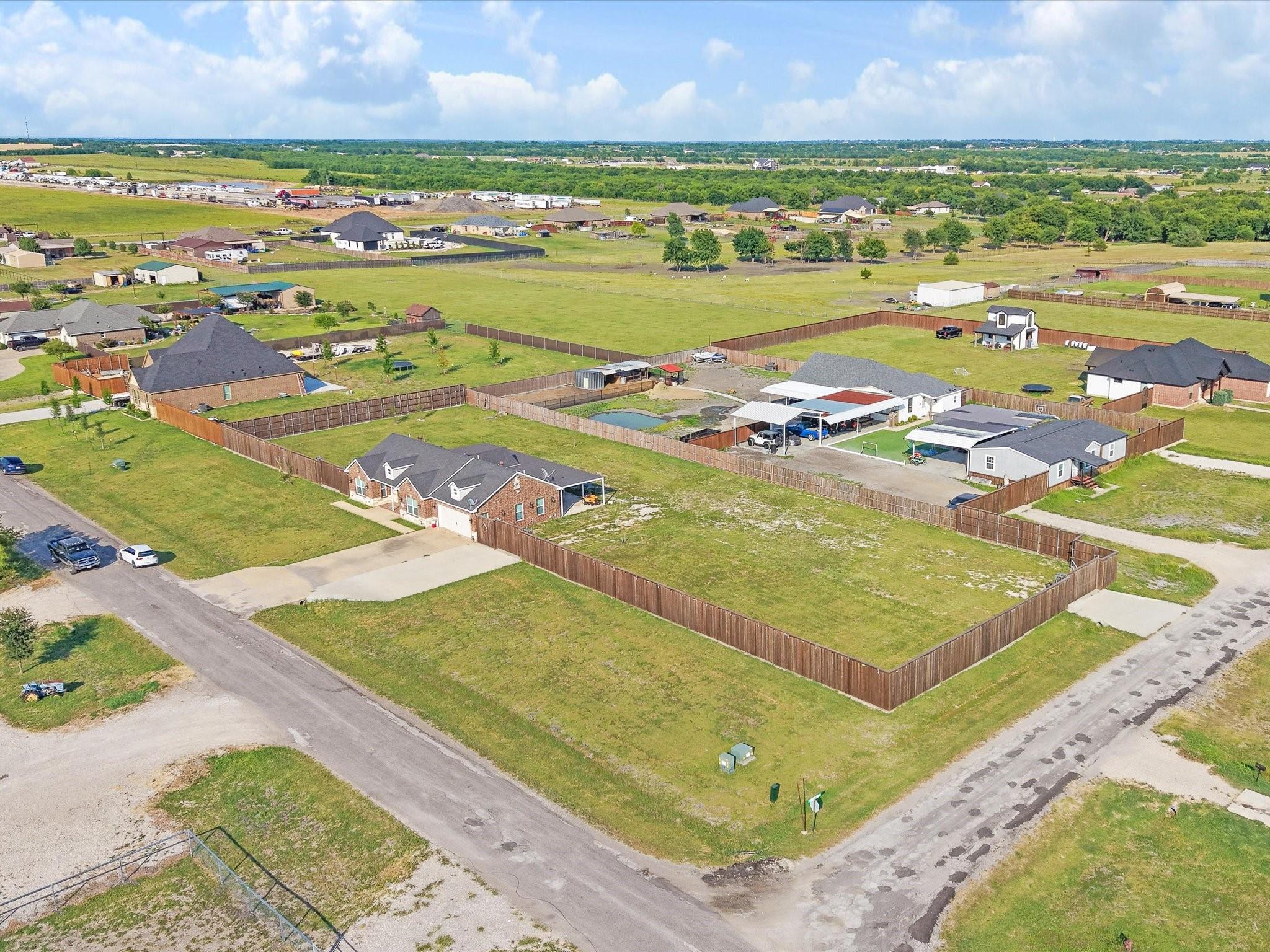 main property photo 21