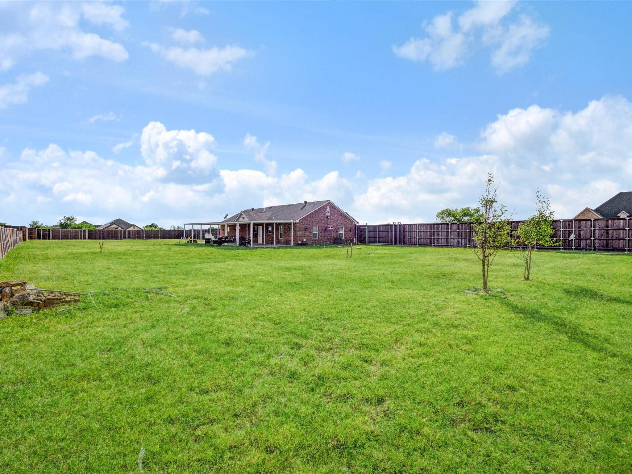 main property photo 22