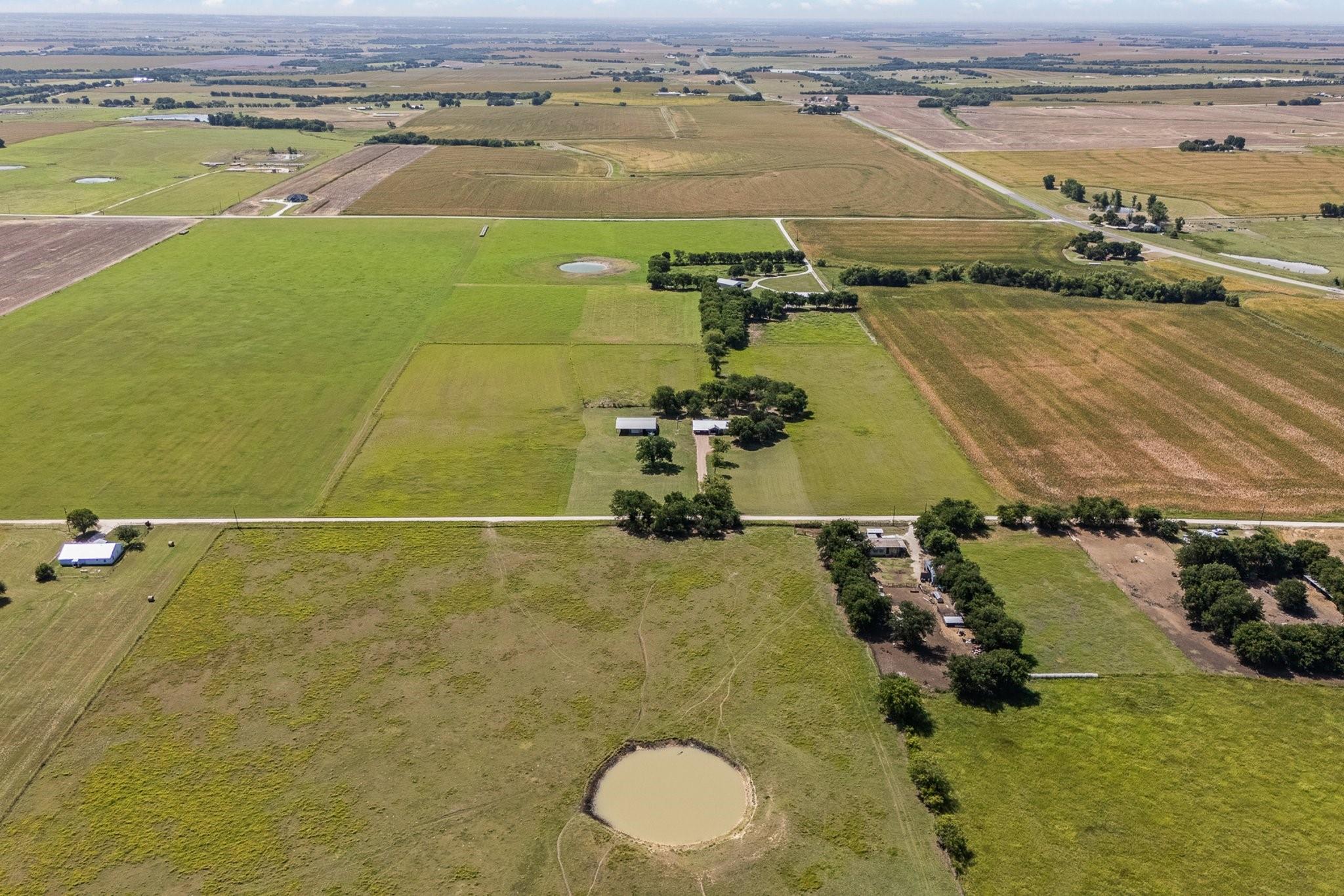 main property photo 0