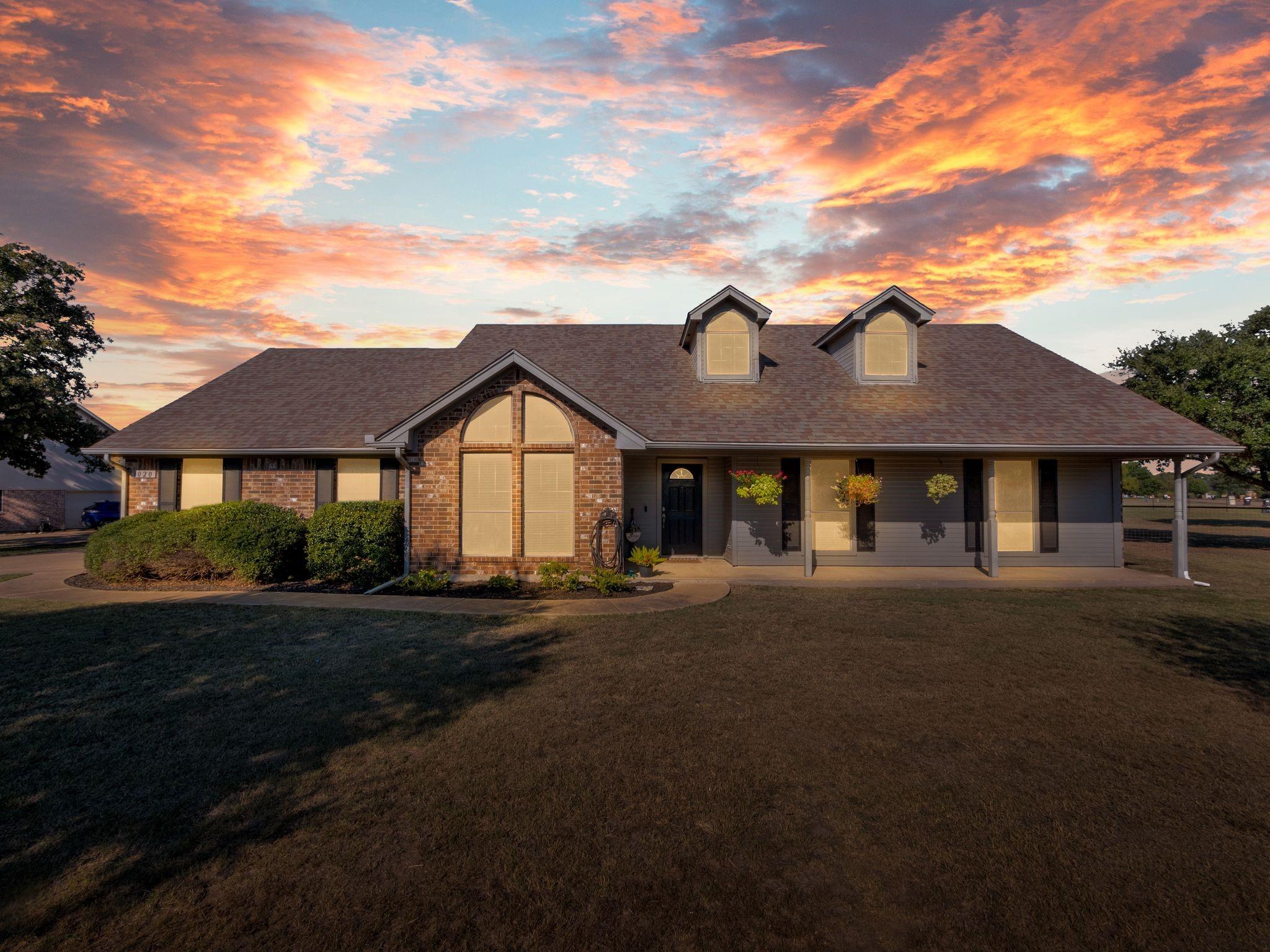 main property photo 1