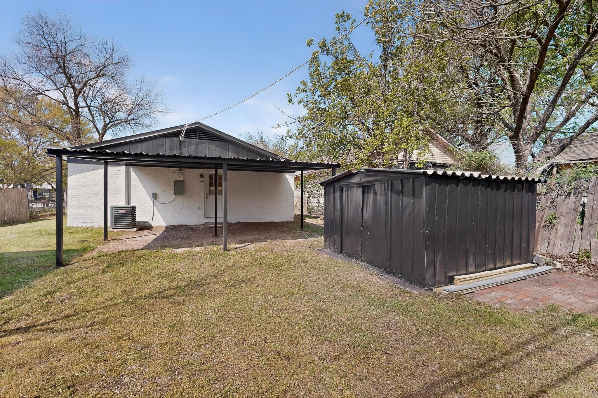 main property photo 31