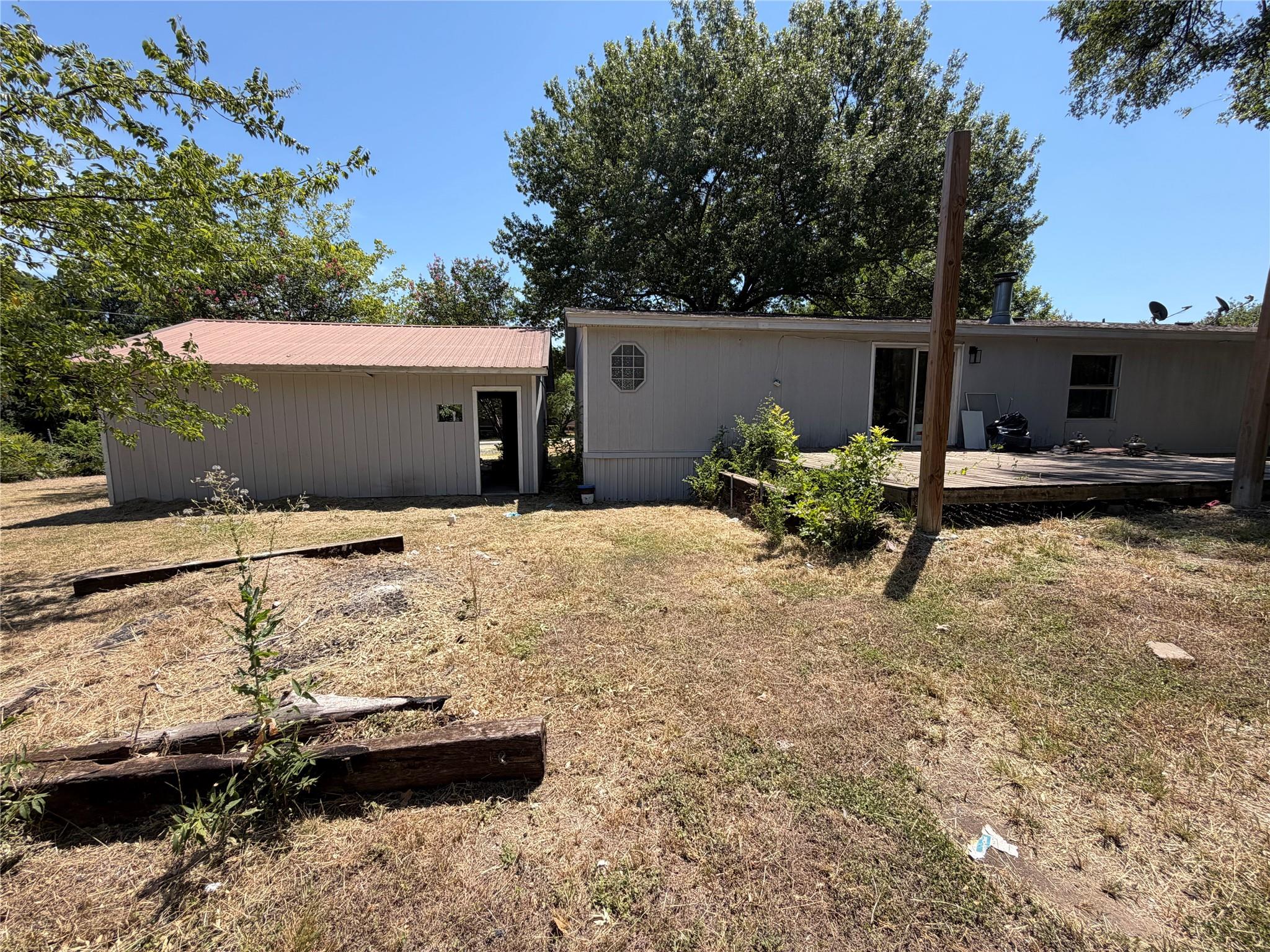 main property photo 16