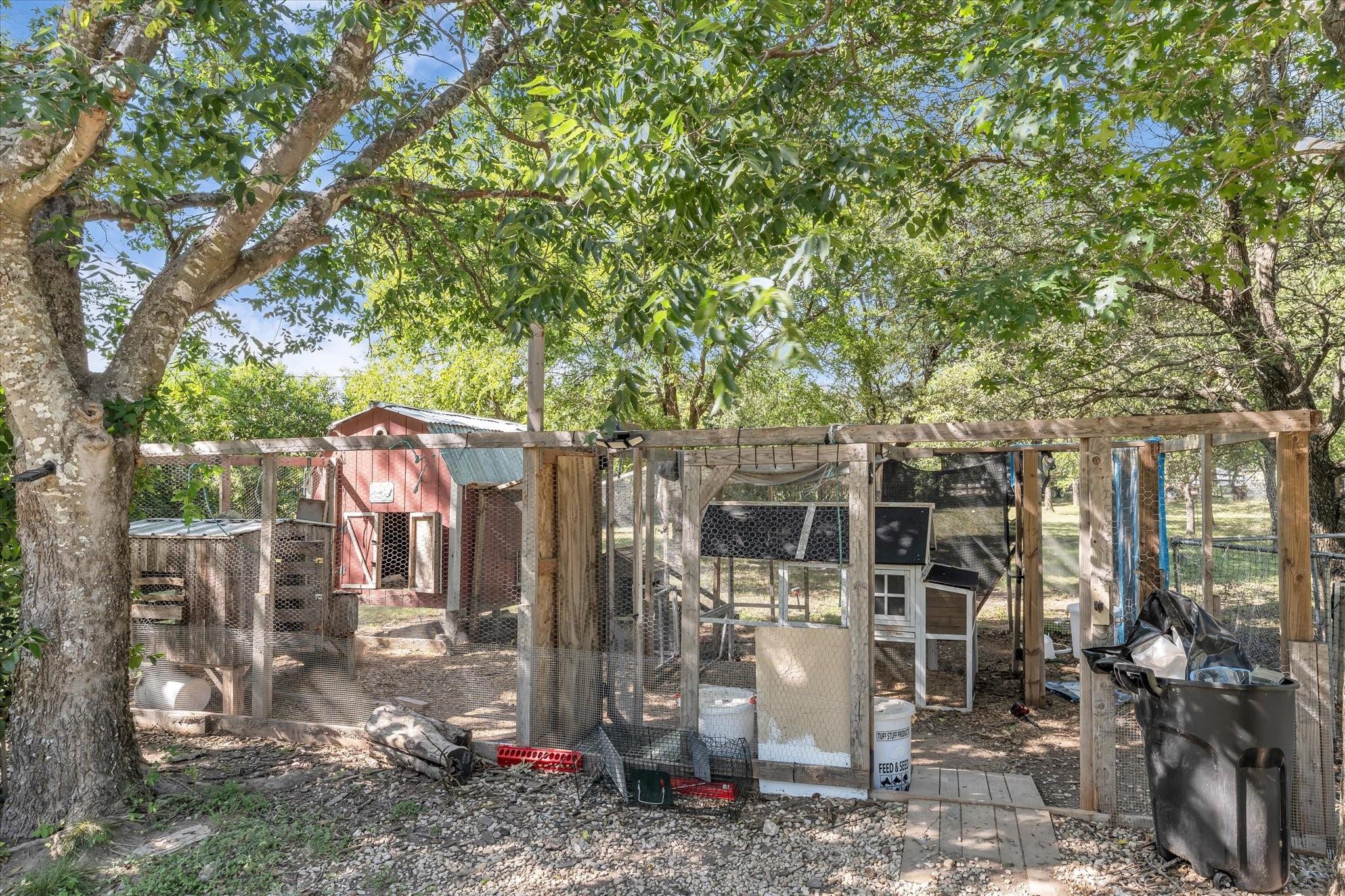 main property photo 36