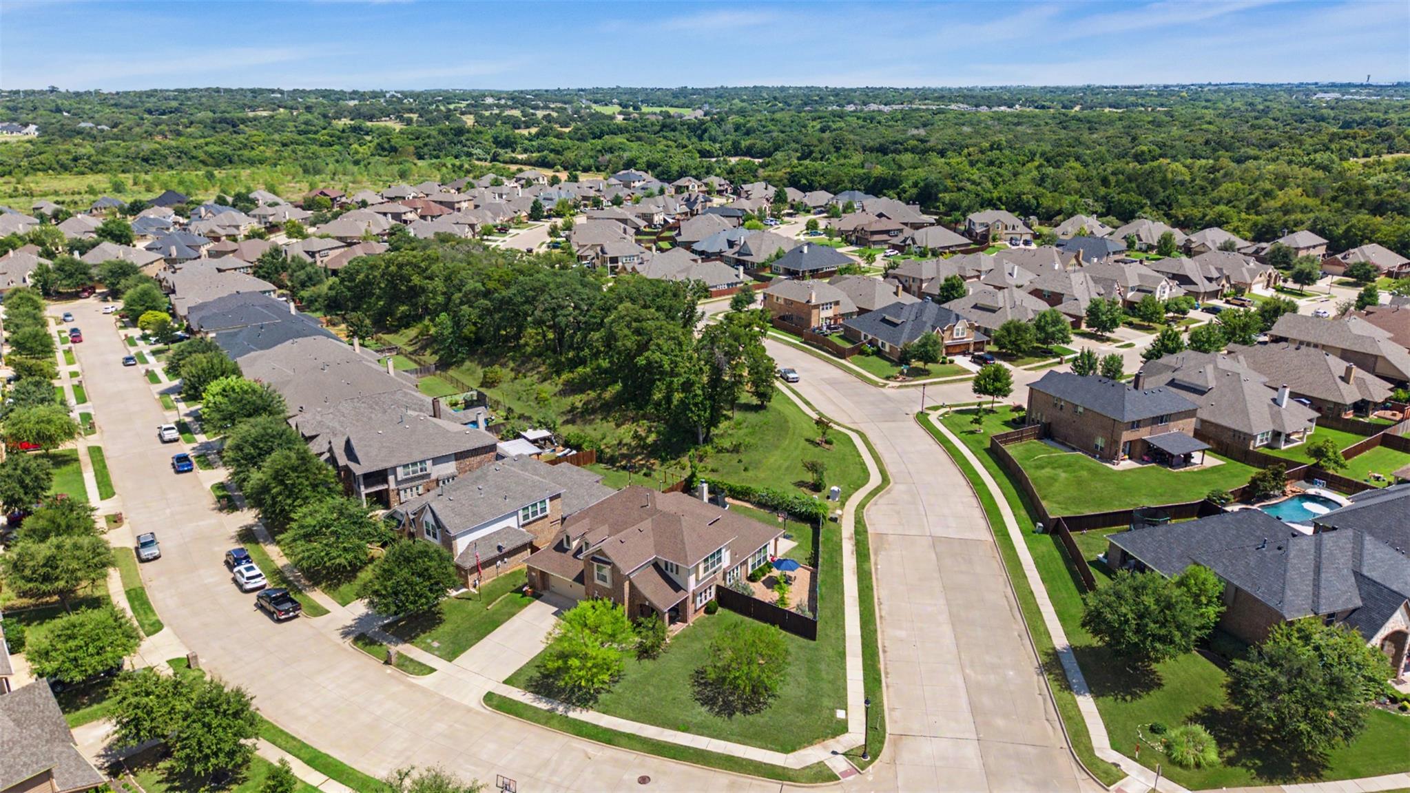 main property photo 29