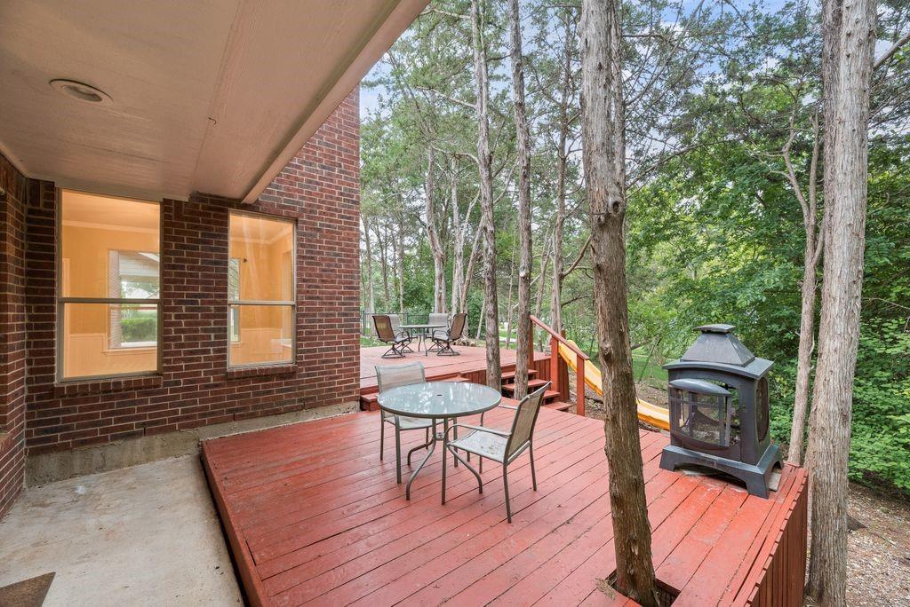 main property photo 34