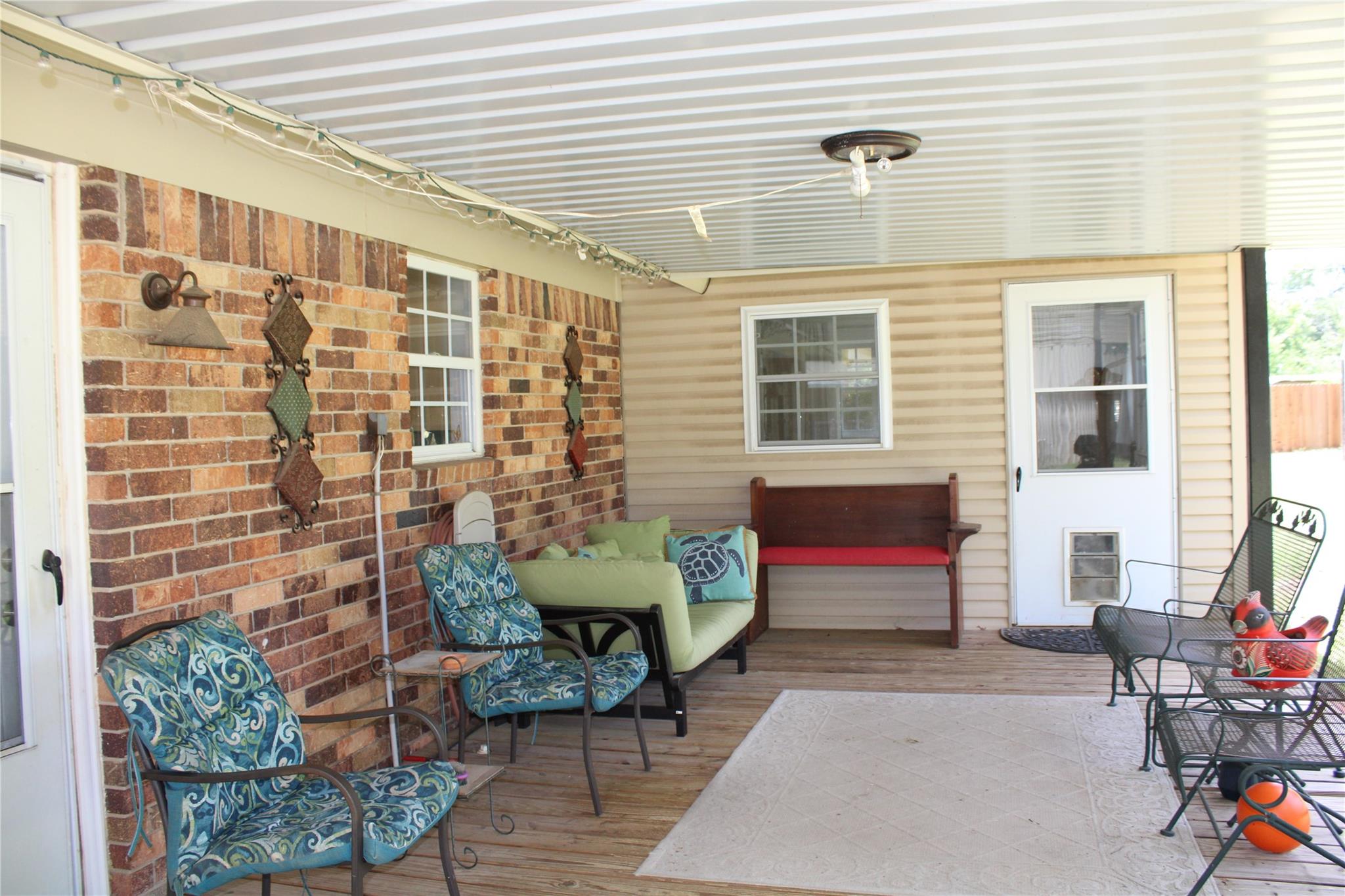 main property photo 9