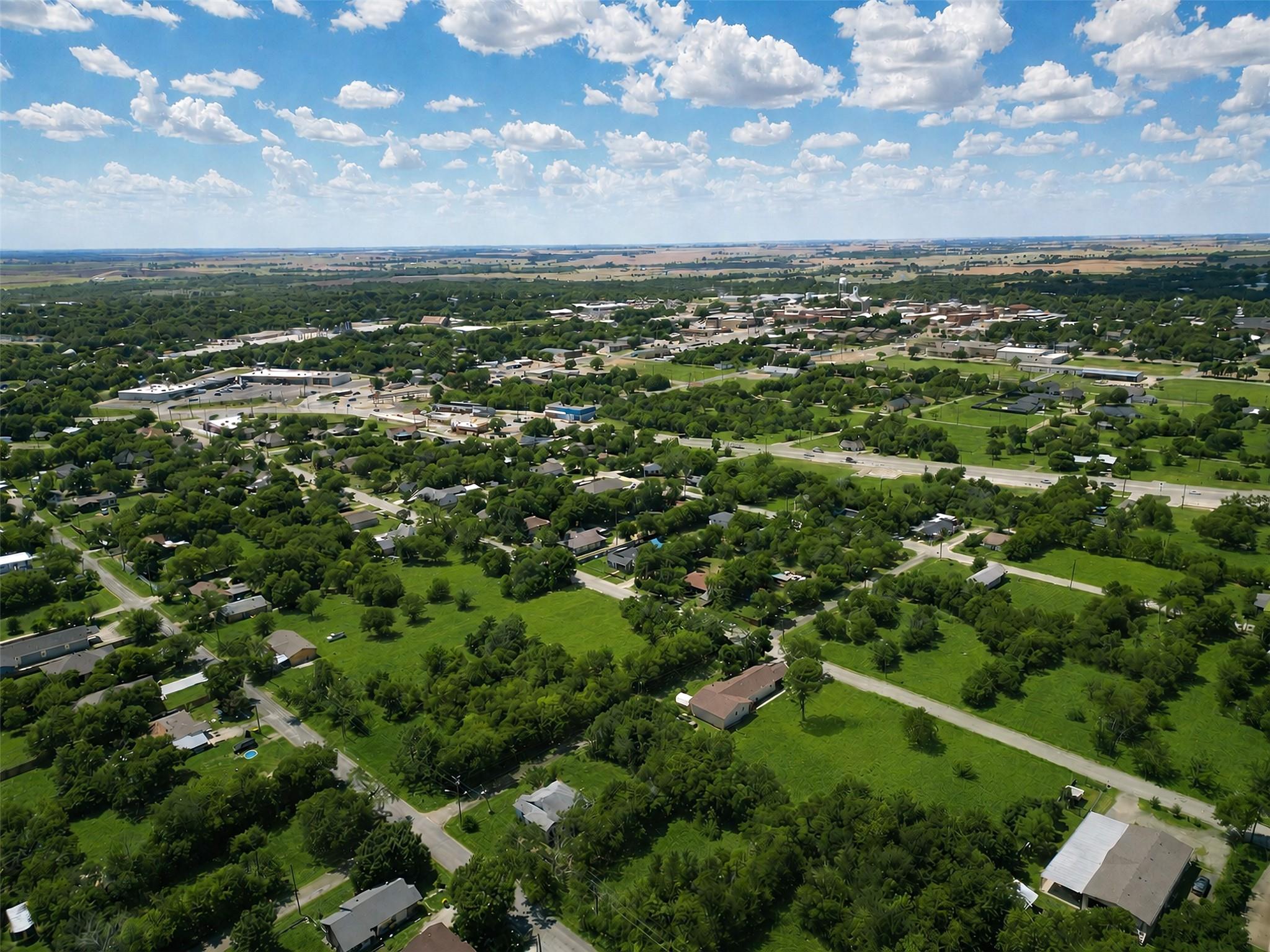 main property photo 30