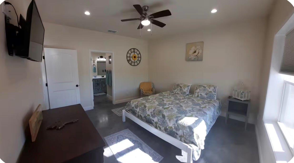 property viewer photo 6