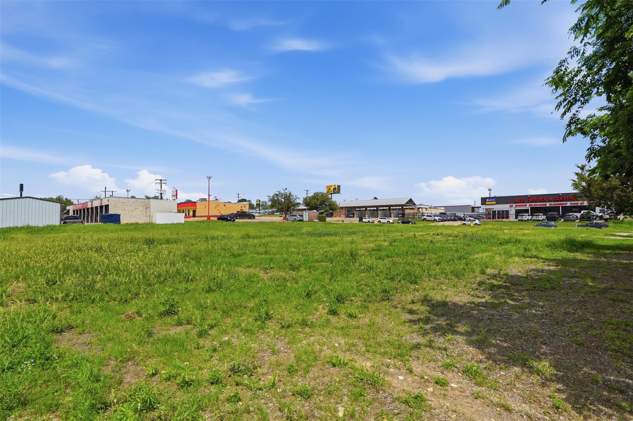 main property photo 17