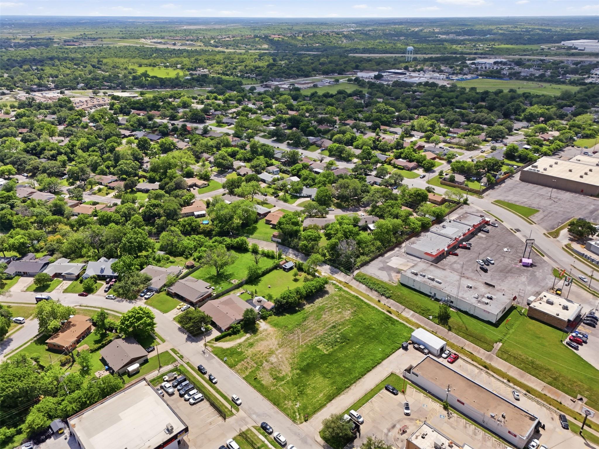 main property photo 25