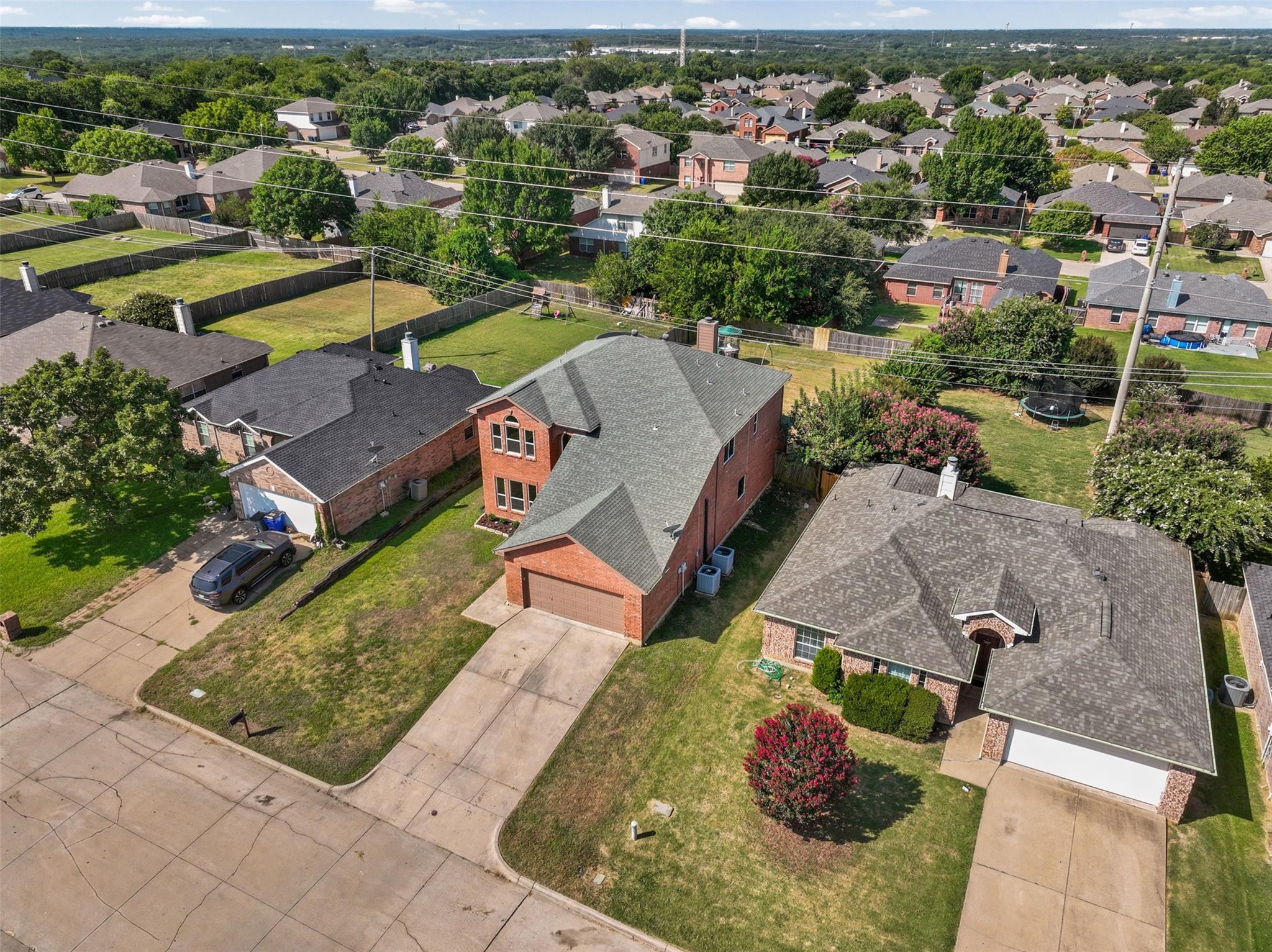 main property photo 33