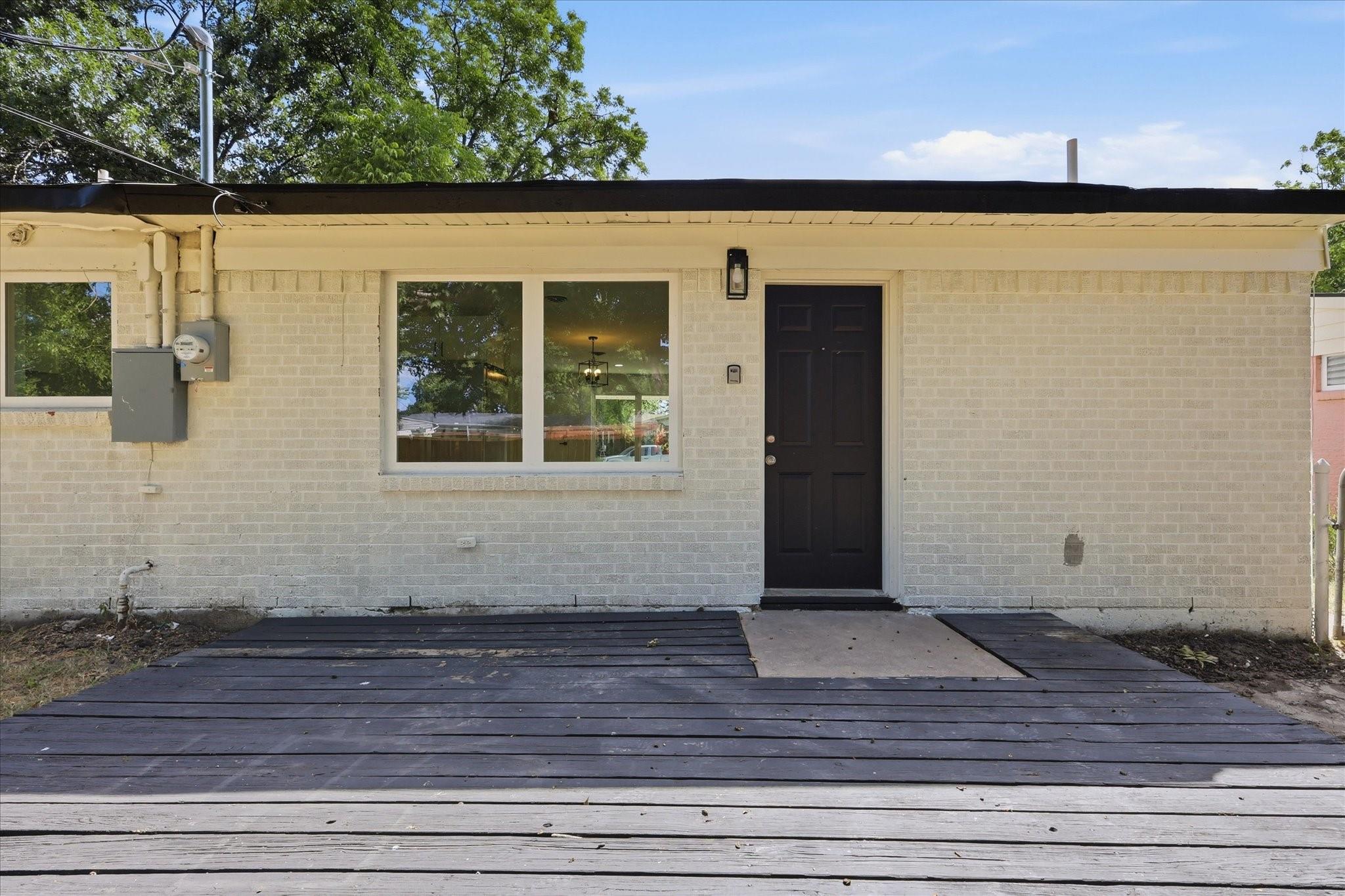 main property photo 20