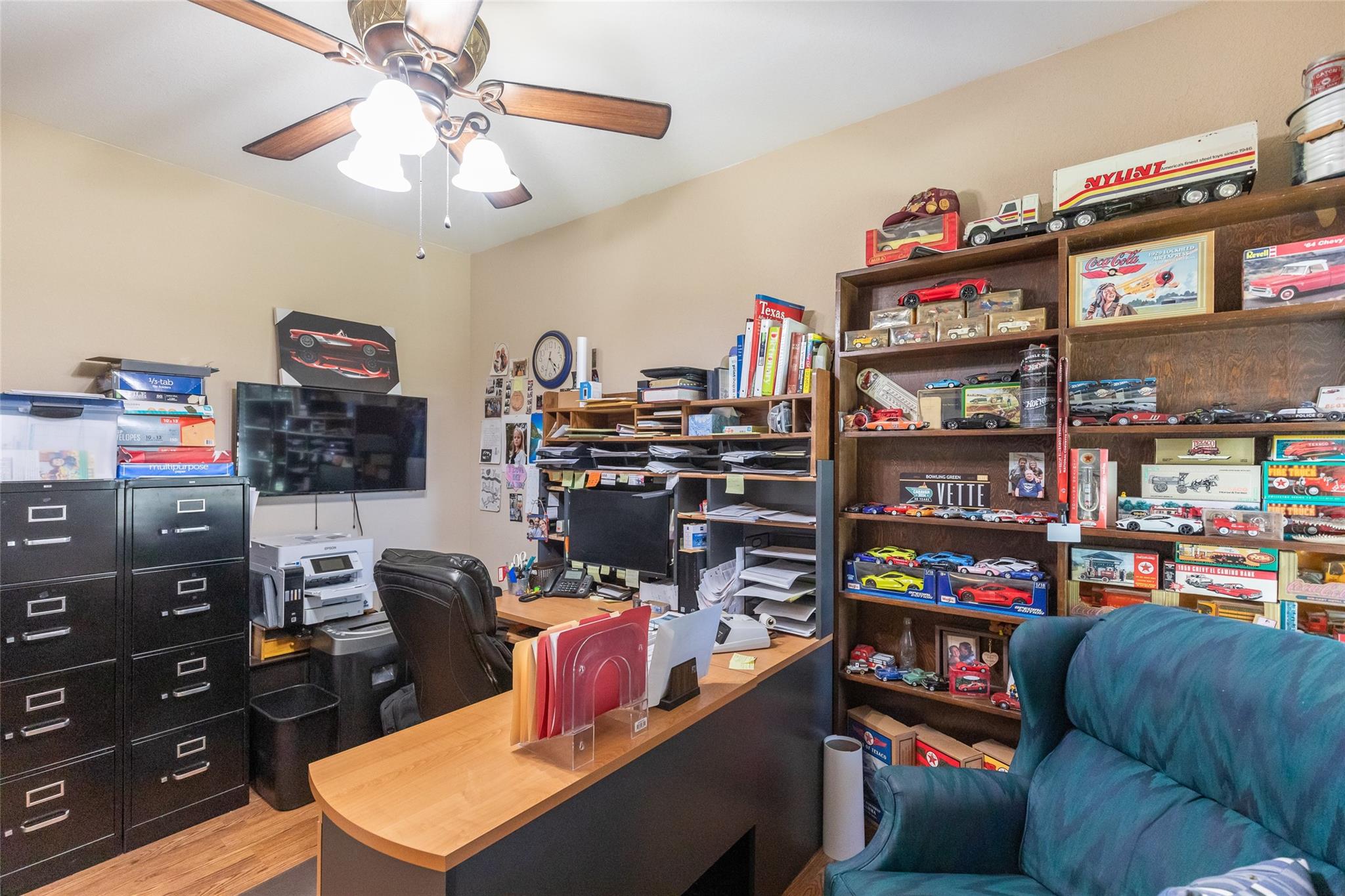 main property photo 29