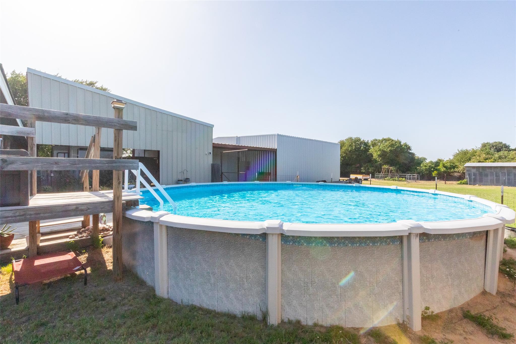 main property photo 34