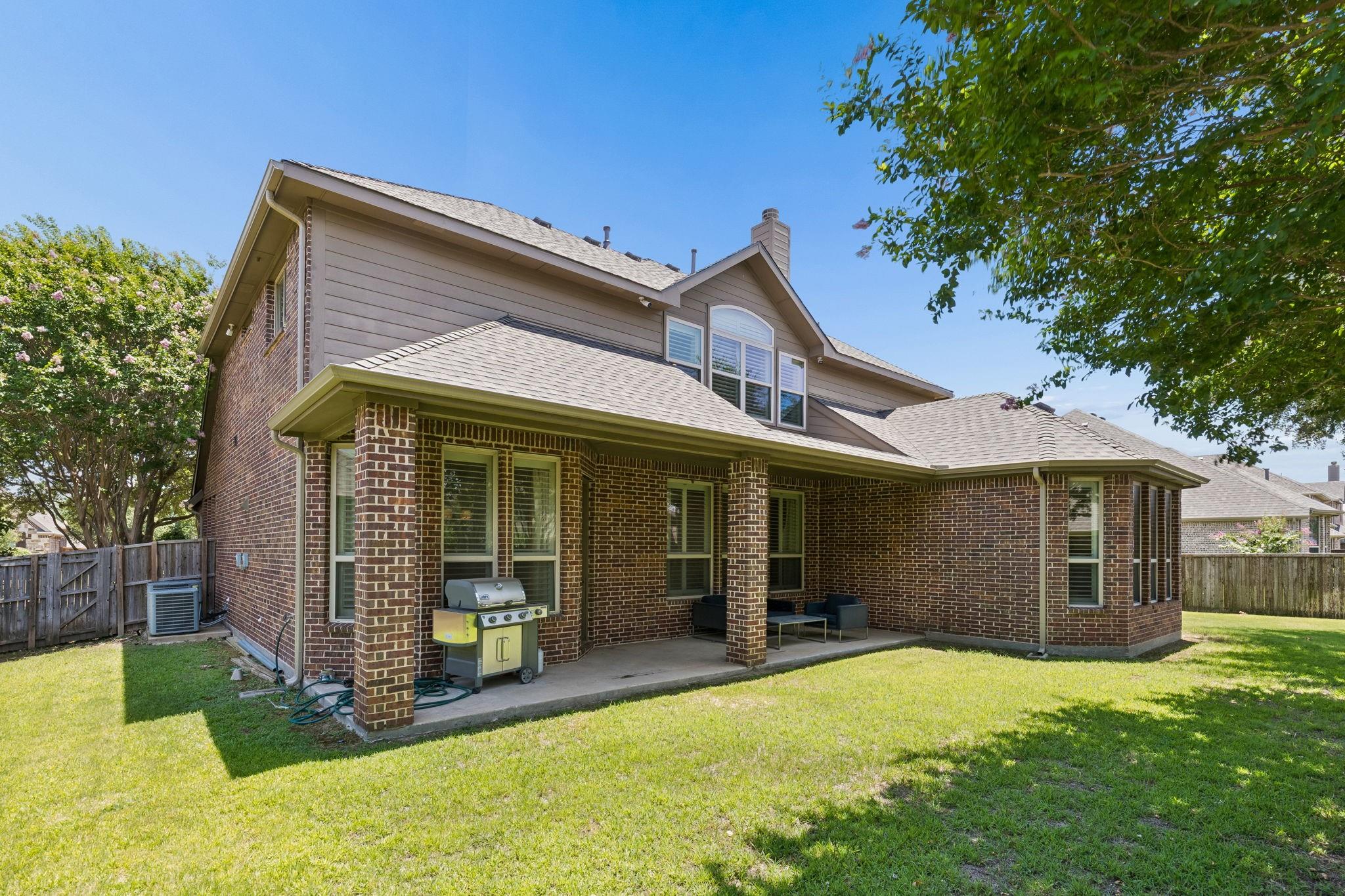 main property photo 38