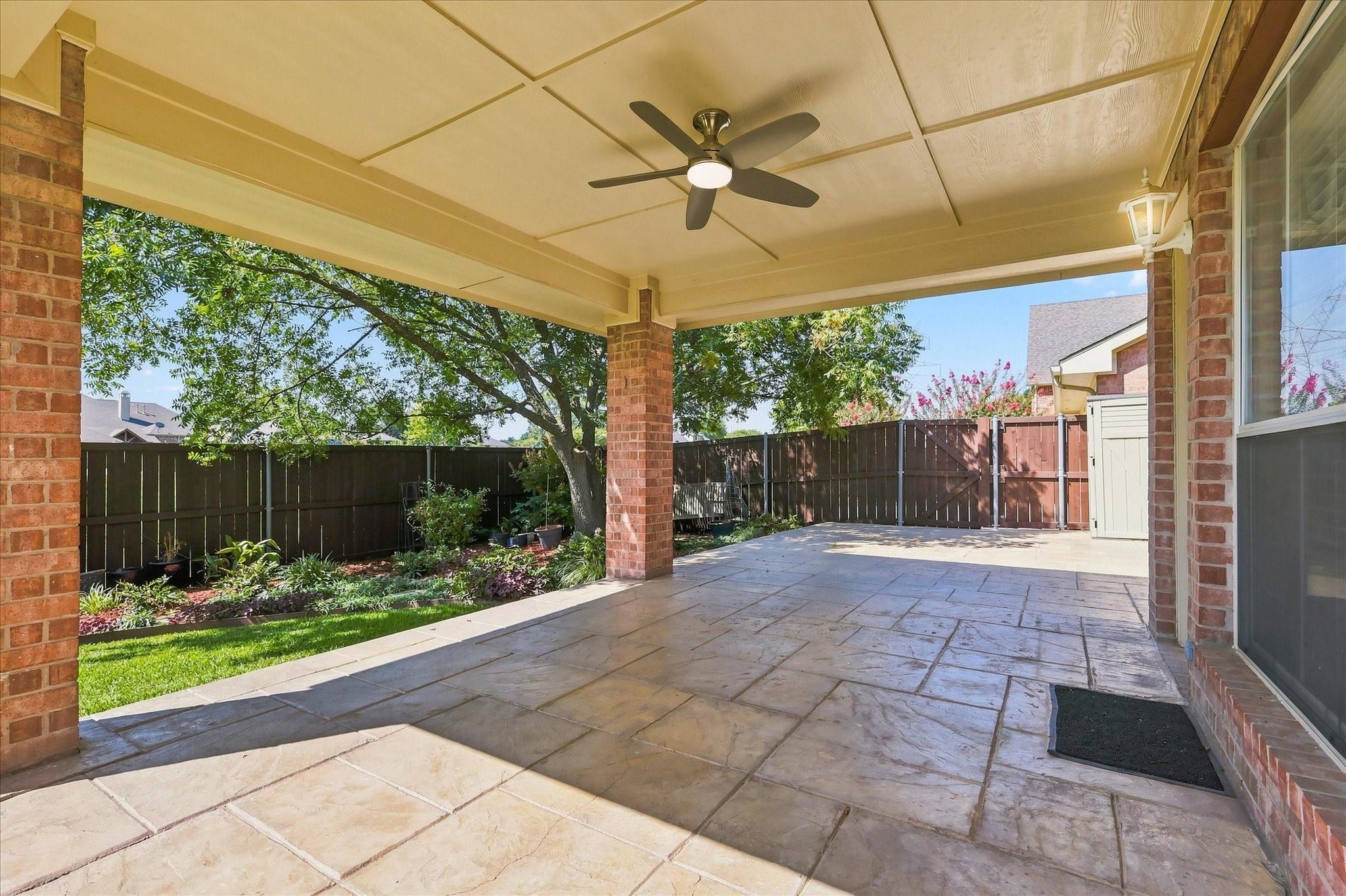 main property photo 27