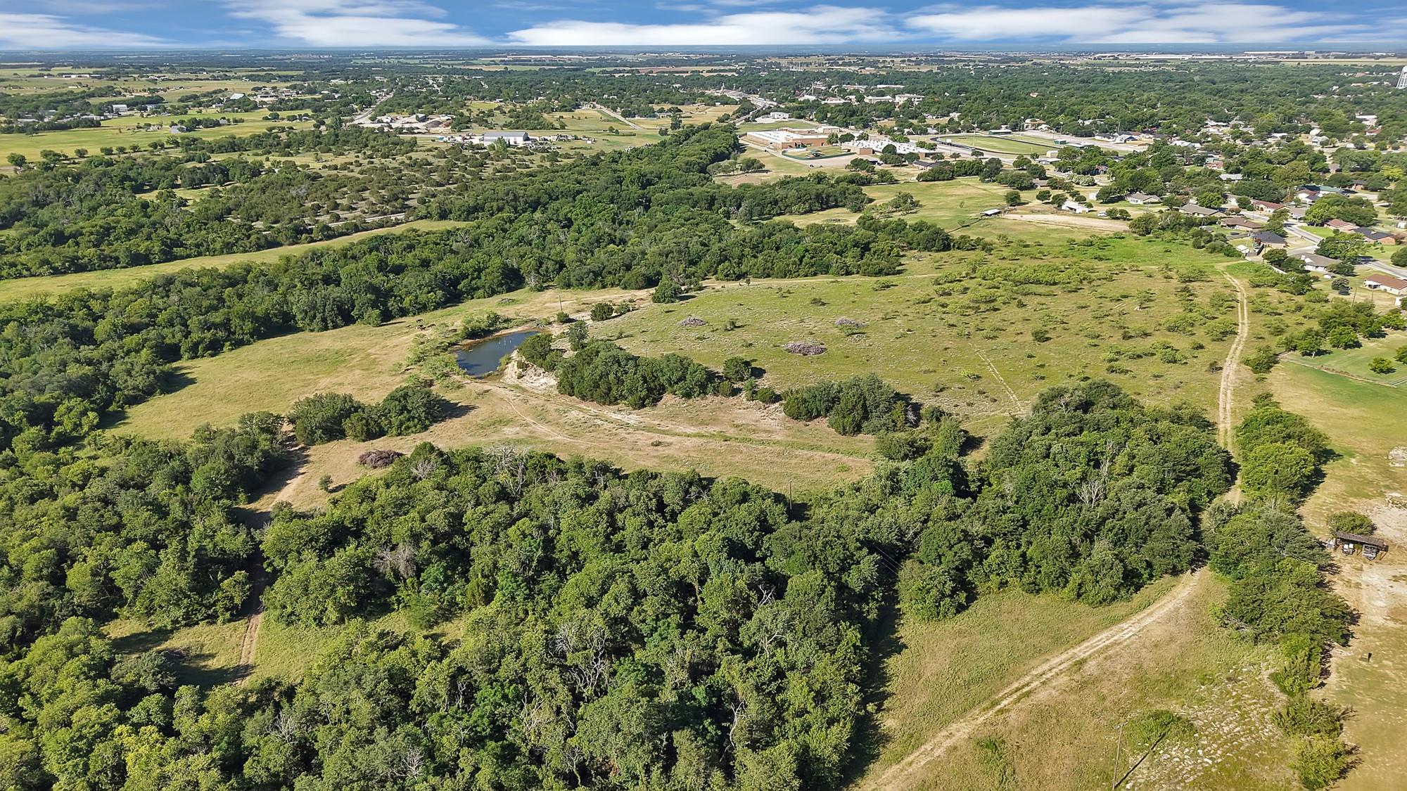 main property photo 15
