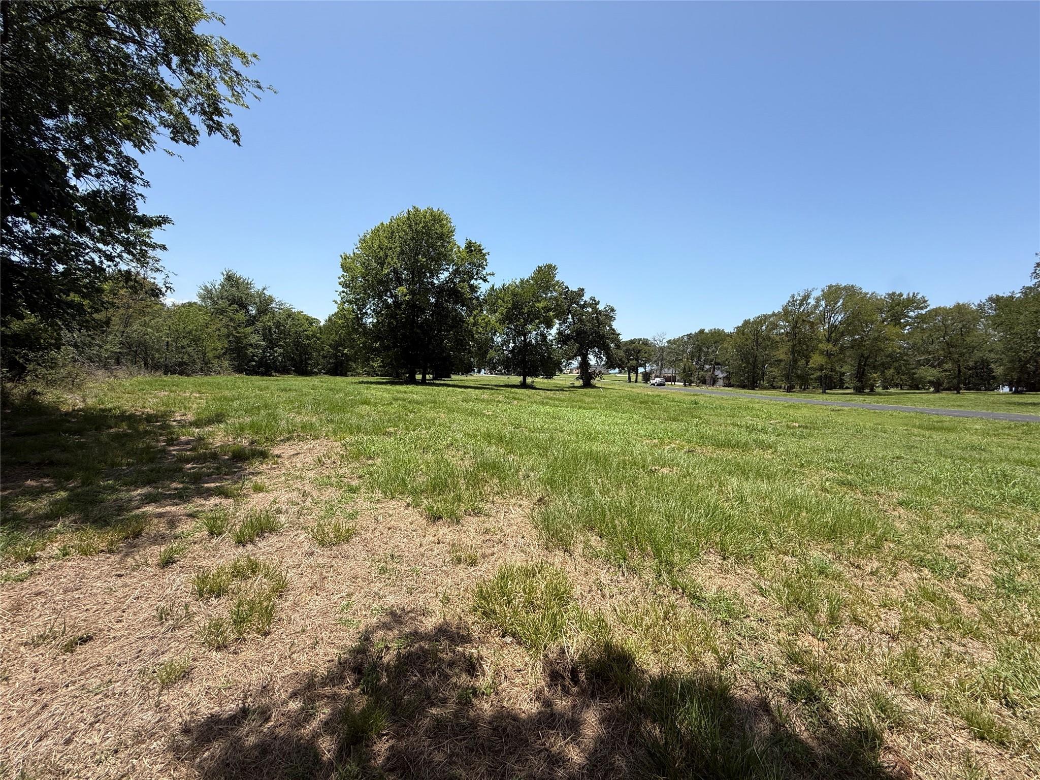 main property photo 14