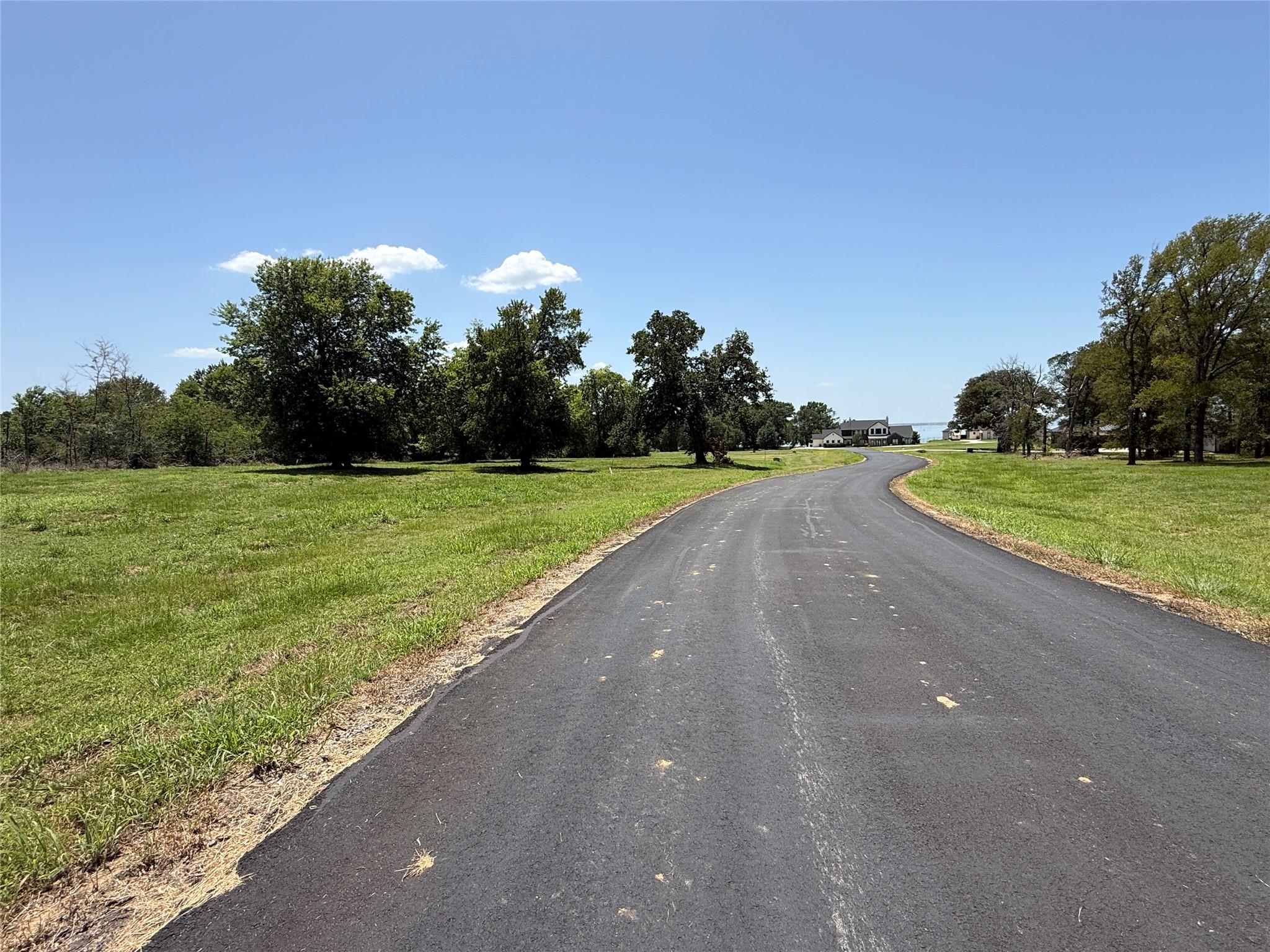main property photo 7