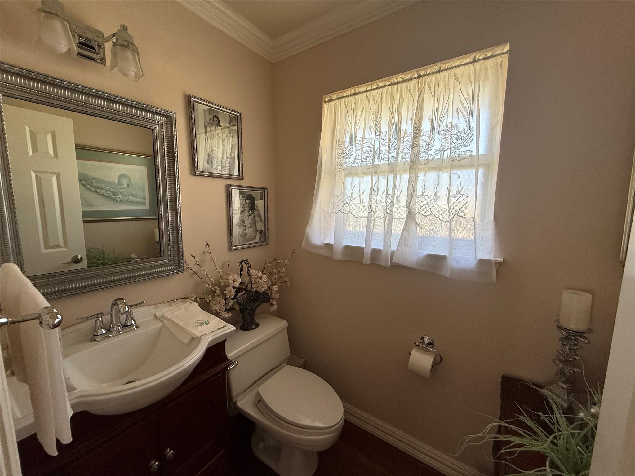 main property photo 14
