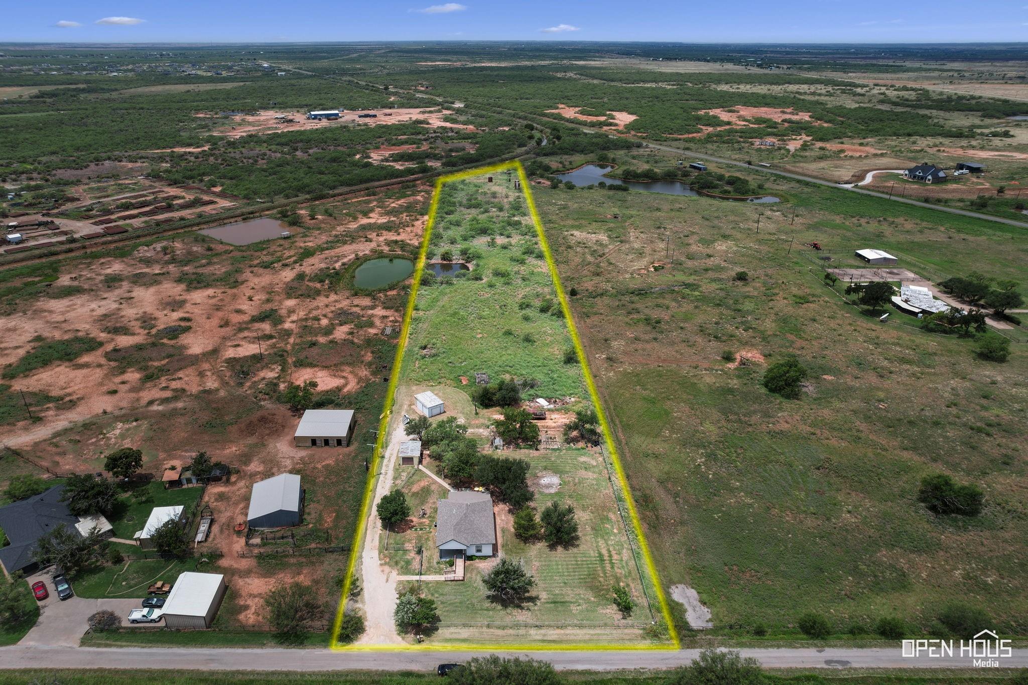 main property photo 12
