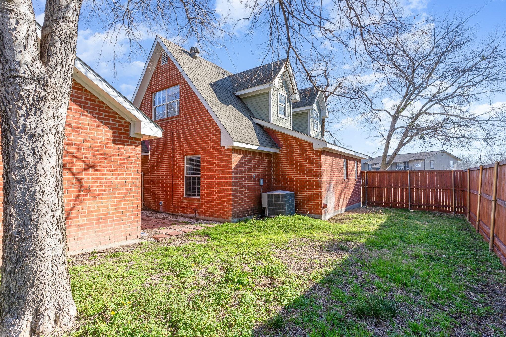 main property photo 17
