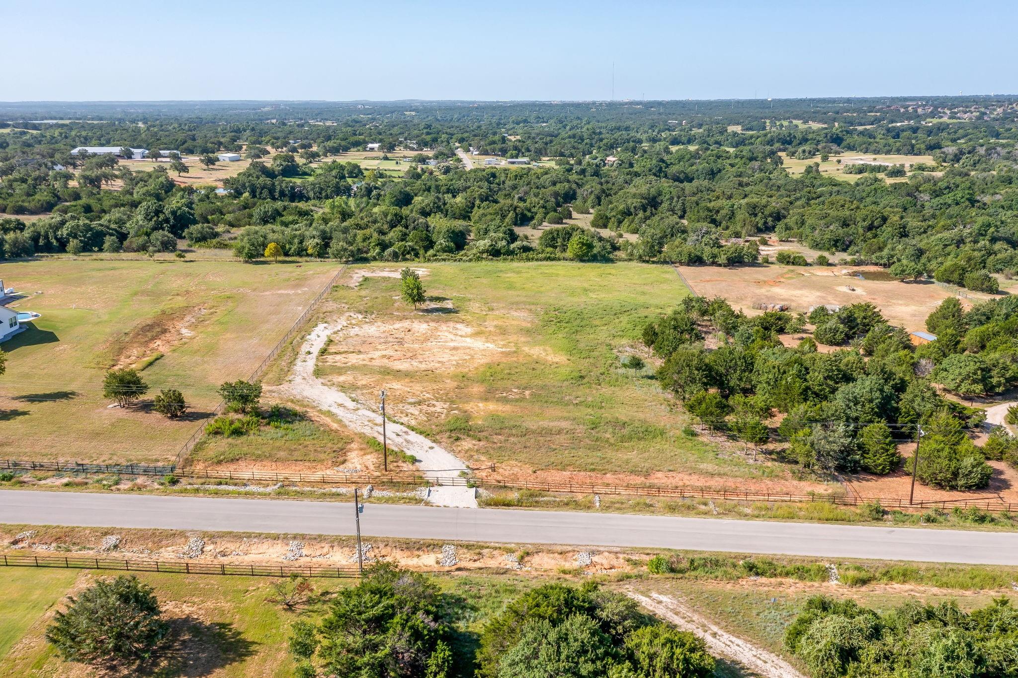 main property photo 13