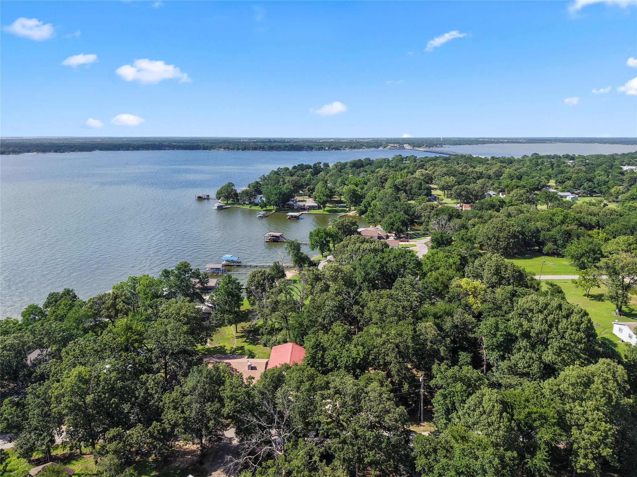 main property photo 27