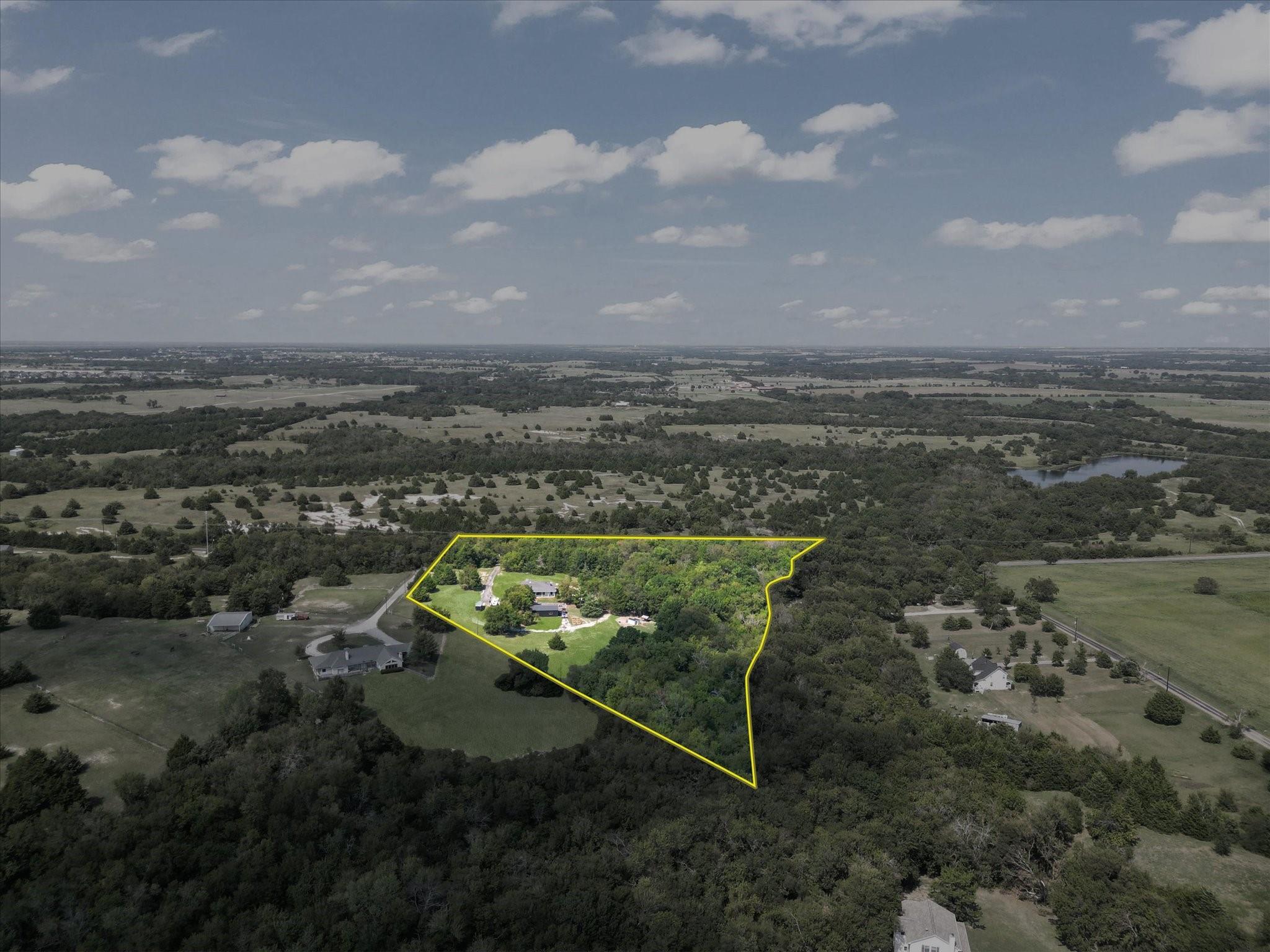 main property photo 34