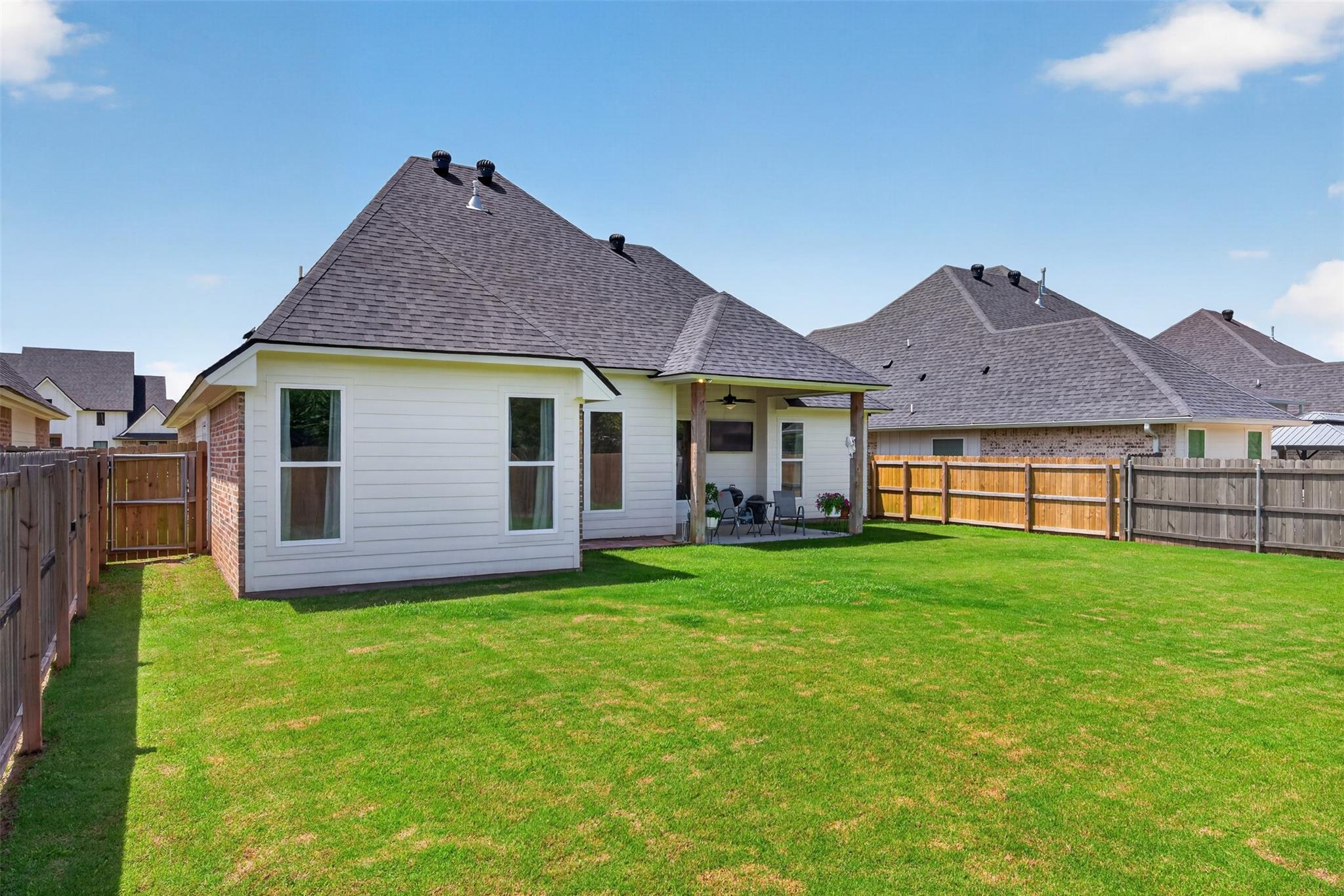 property viewer photo 37