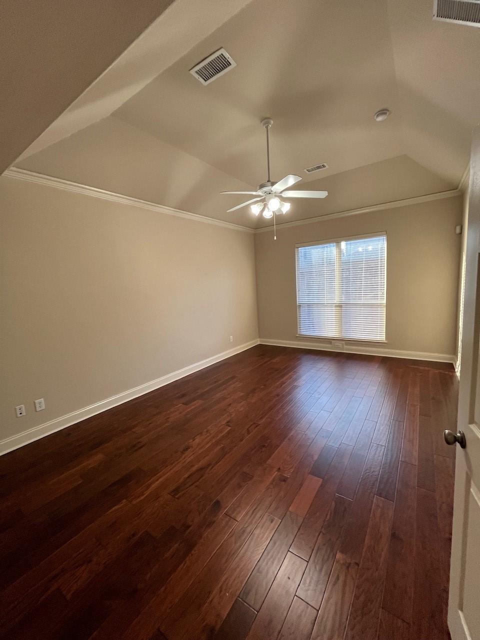 property viewer photo 10