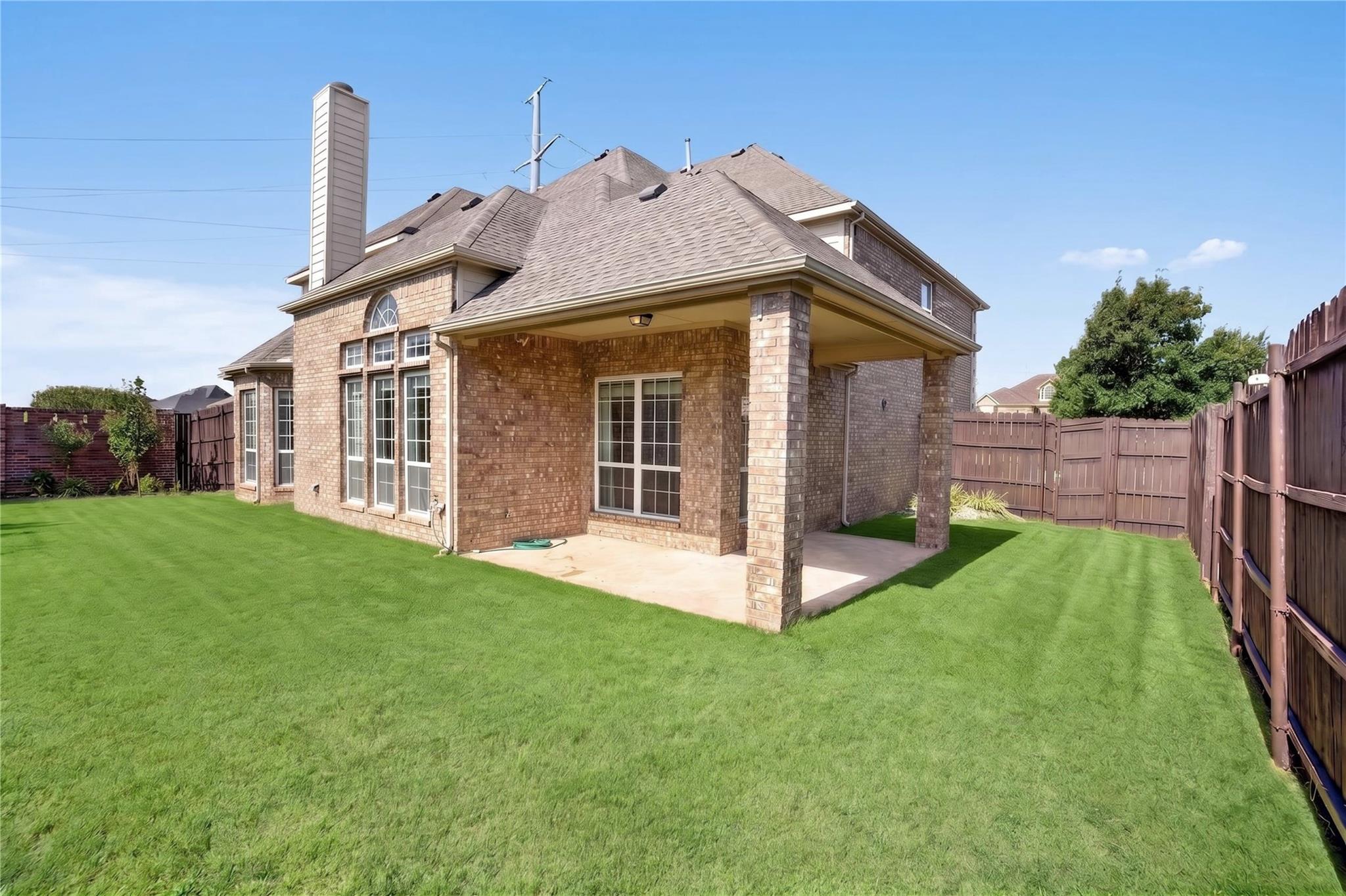 main property photo 35
