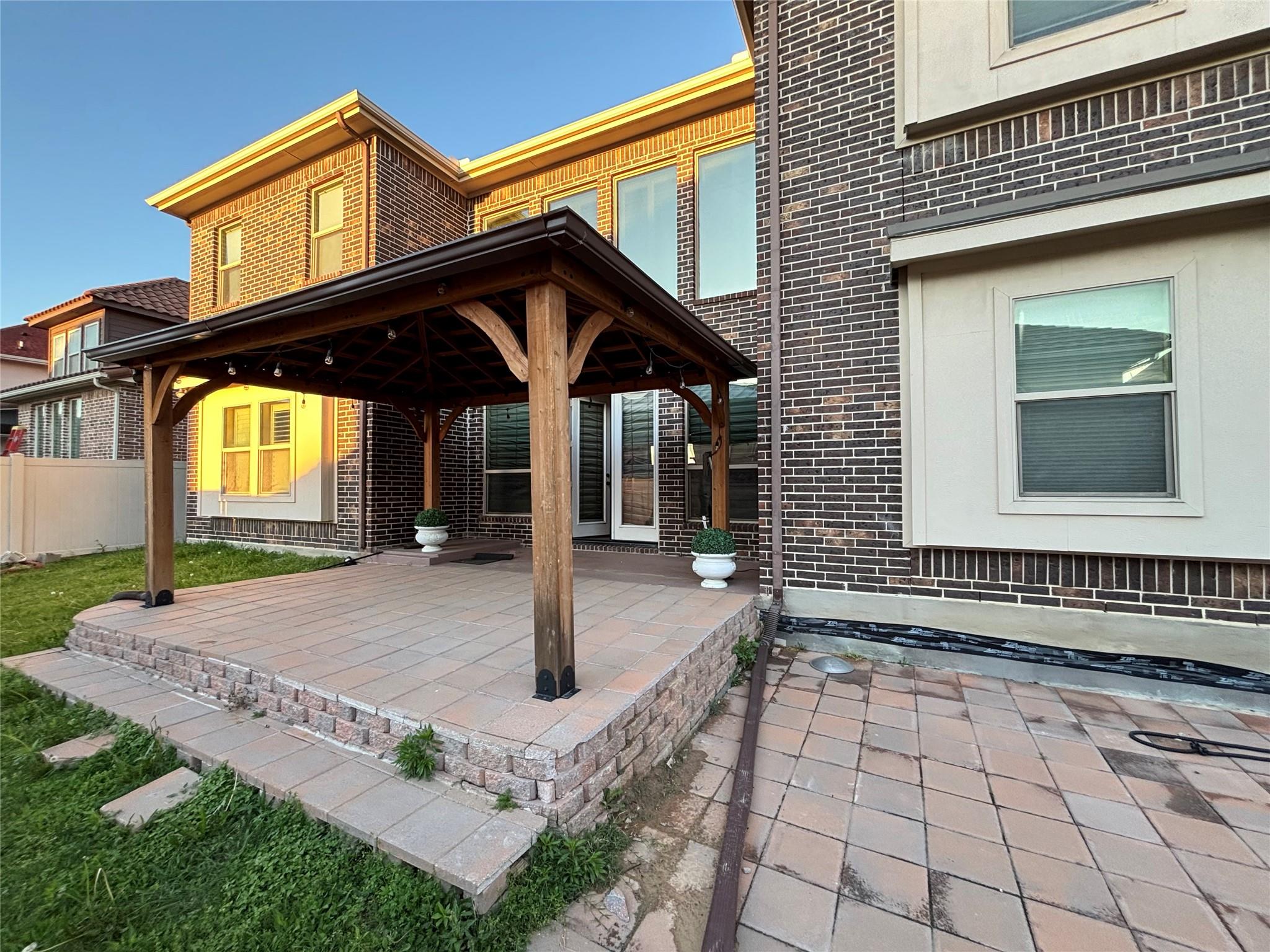 main property photo 37