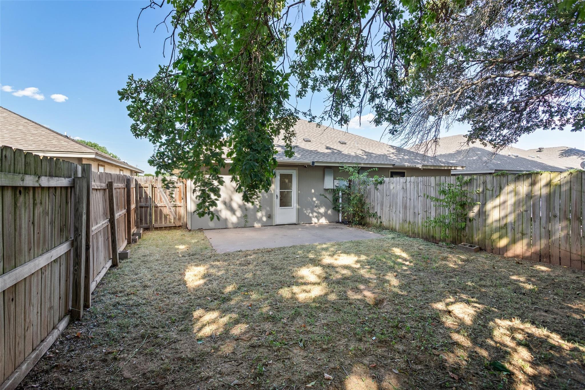 main property photo 20