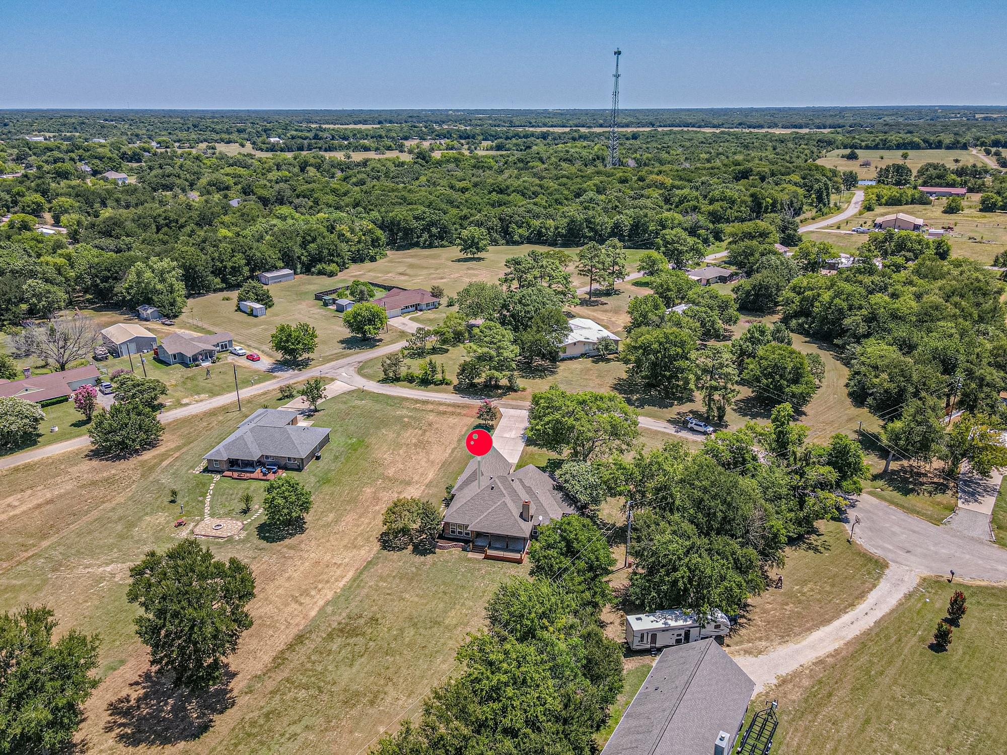 main property photo 33