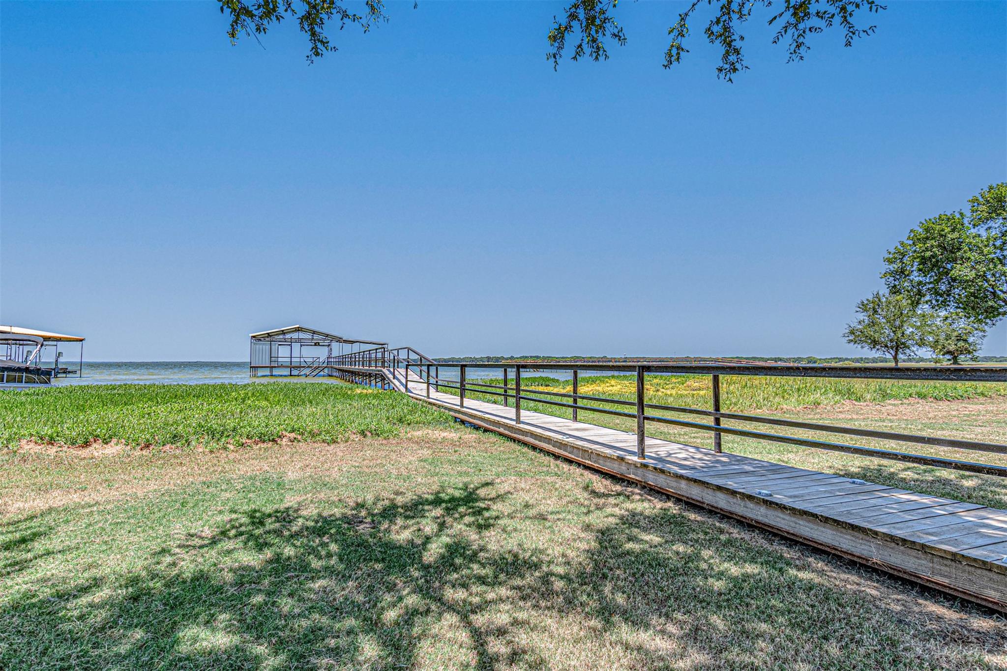 main property photo 36