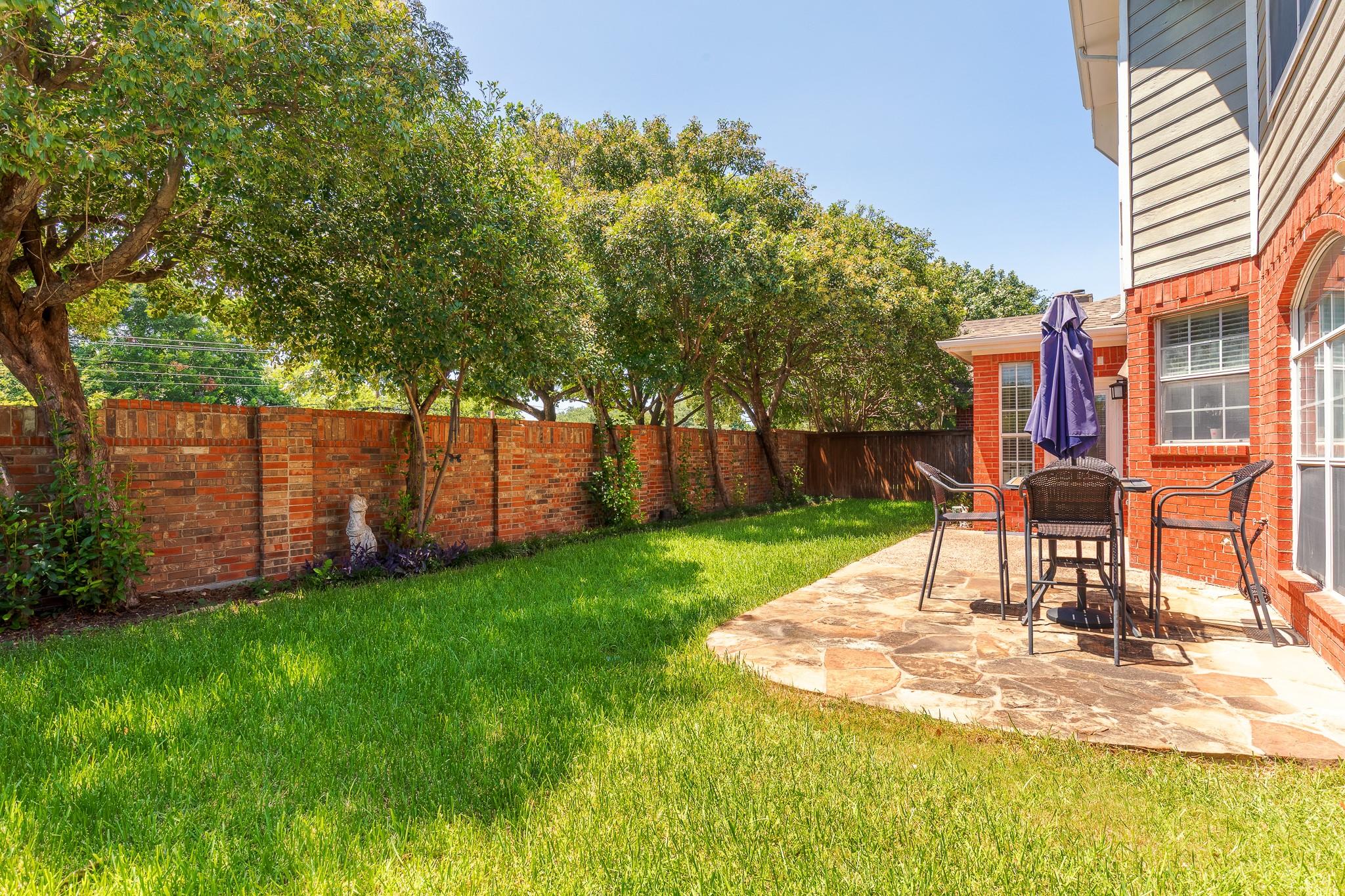 main property photo 23